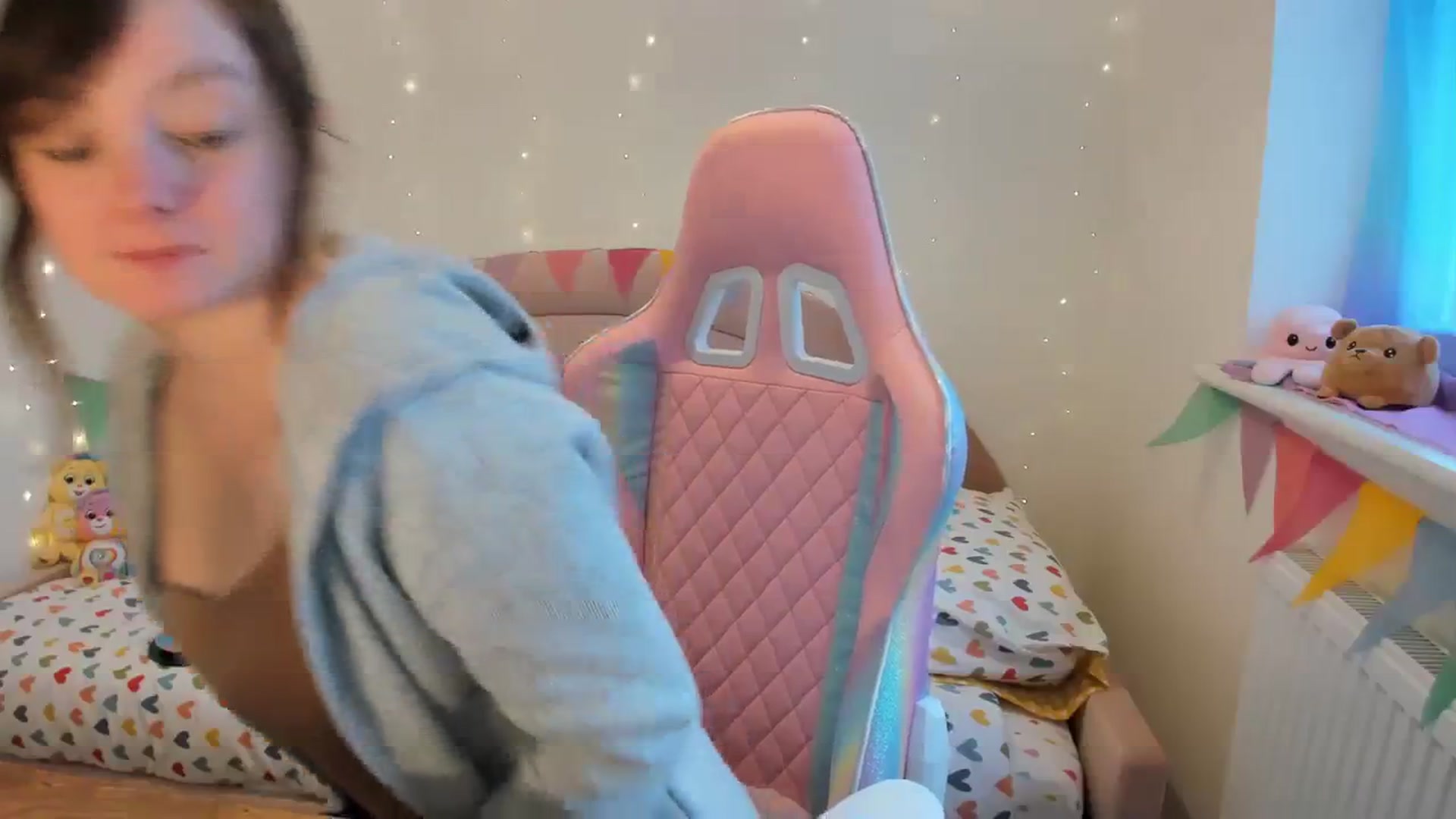 Gallery image thumbnail from JessieBear_'s myfreecams stream on, 02/20/2024, 15:00 image 13 of 20