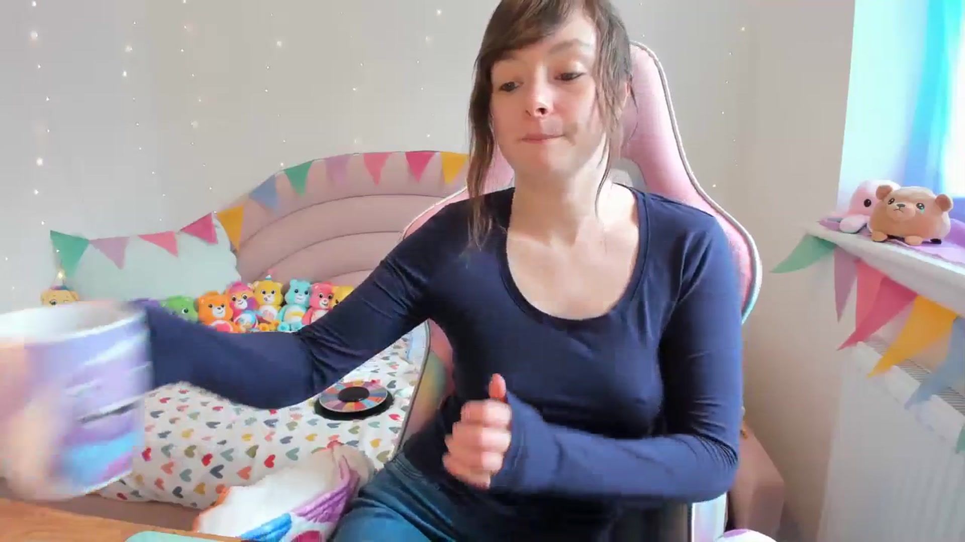 Gallery image thumbnail from JessieBear_'s myfreecams stream on, 02/23/2024, 15:22 image 3 of 20