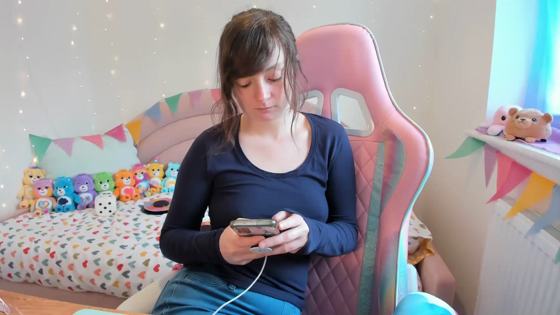 Gallery image thumbnail from JessieBear_'s myfreecams stream on, 02/23/2024, 15:22 image 12 of 20