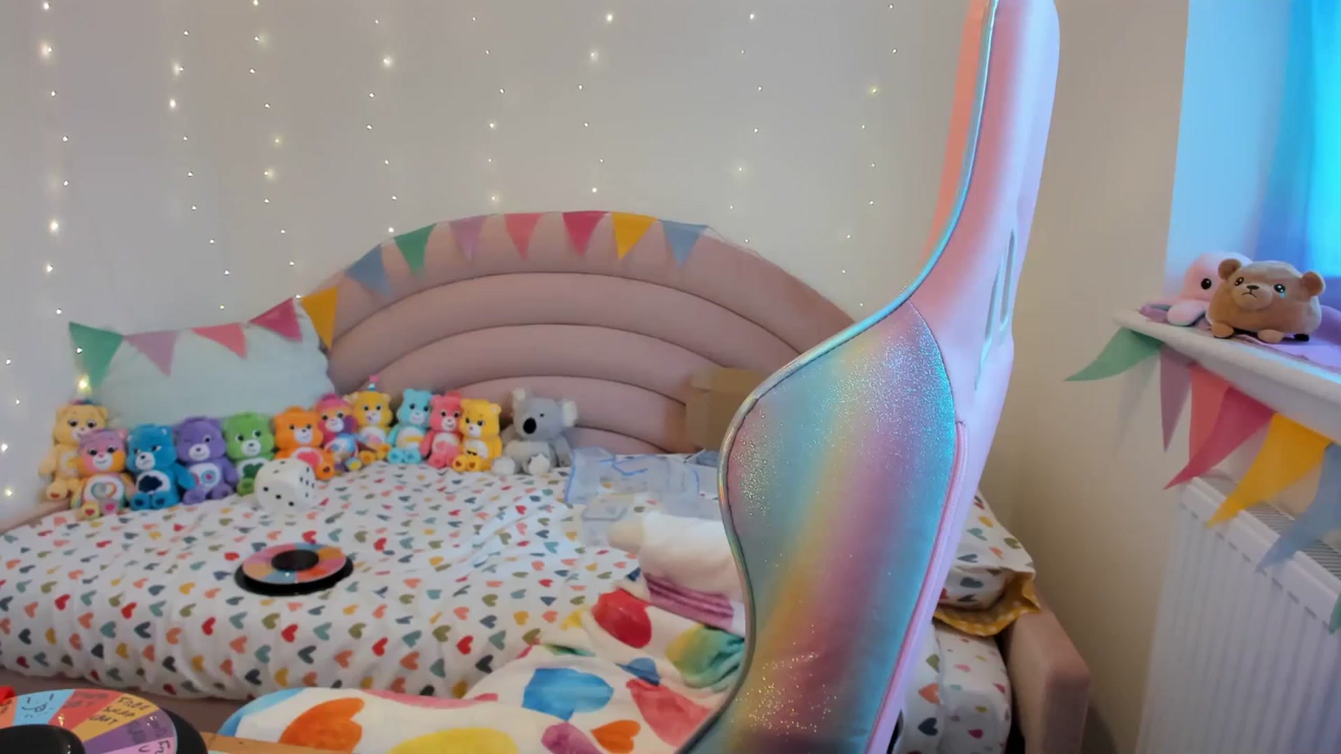 Gallery image thumbnail from JessieBear_'s myfreecams stream on, 02/23/2024, 17:33 image 10 of 20