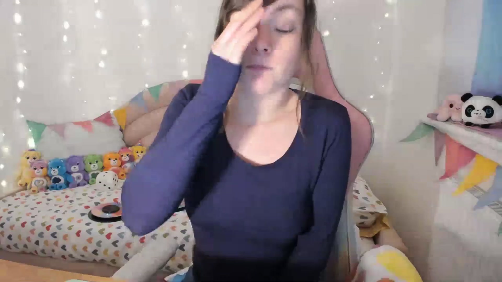 Gallery image thumbnail from JessieBear_'s myfreecams stream on, 02/23/2024, 18:10 image 15 of 20