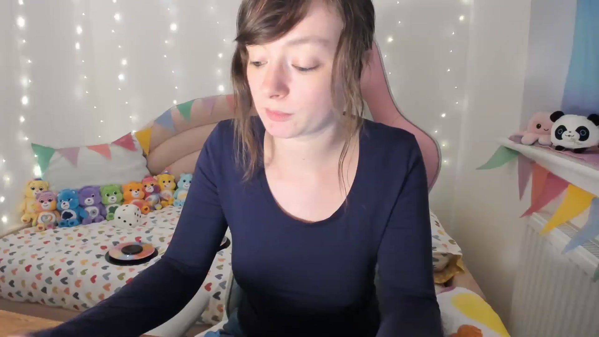 Gallery image thumbnail from JessieBear_'s myfreecams stream on, 02/23/2024, 18:10 image 18 of 20