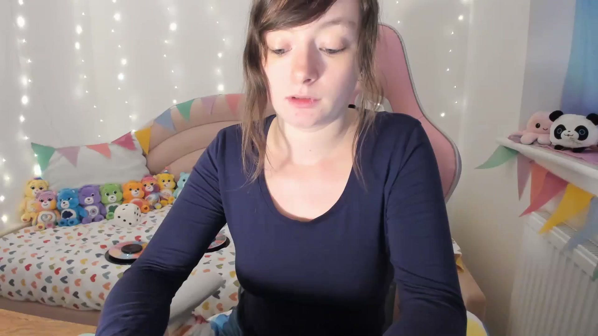 Gallery image thumbnail from JessieBear_'s myfreecams stream on, 02/23/2024, 18:10 image 12 of 20