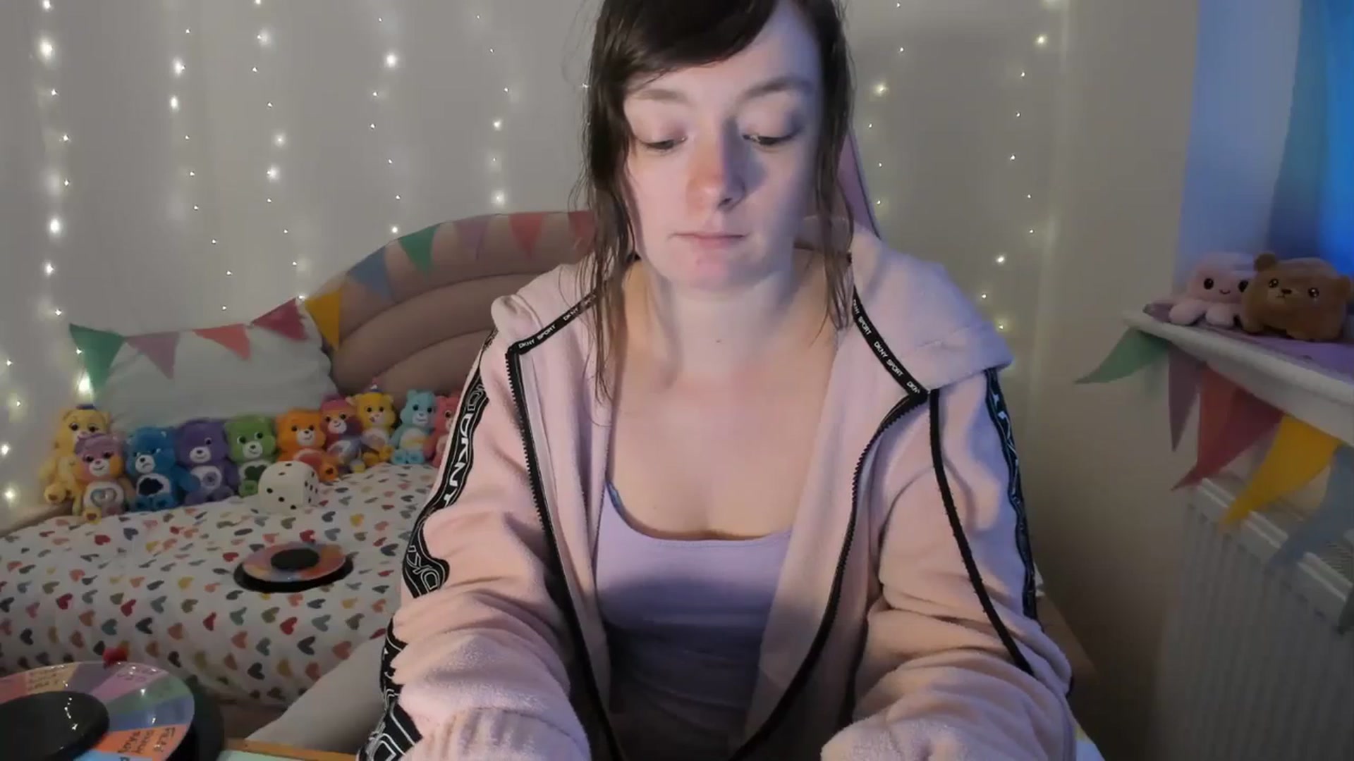 Gallery image thumbnail from JessieBear_'s myfreecams stream on, 02/26/2024, 17:57 image 11 of 20