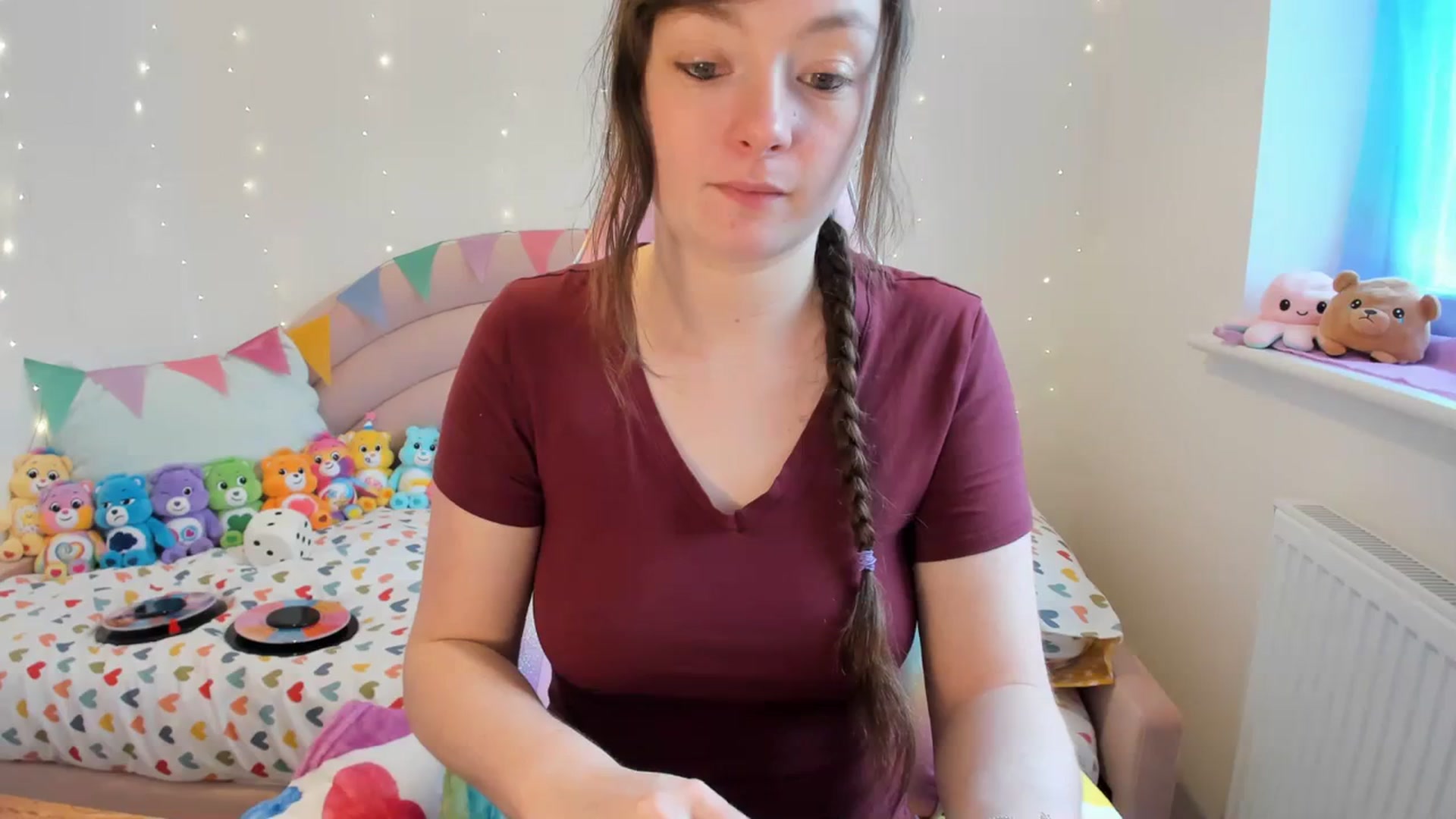Gallery image thumbnail from JessieBear_'s myfreecams stream on, 02/27/2024, 15:33 image 9 of 20