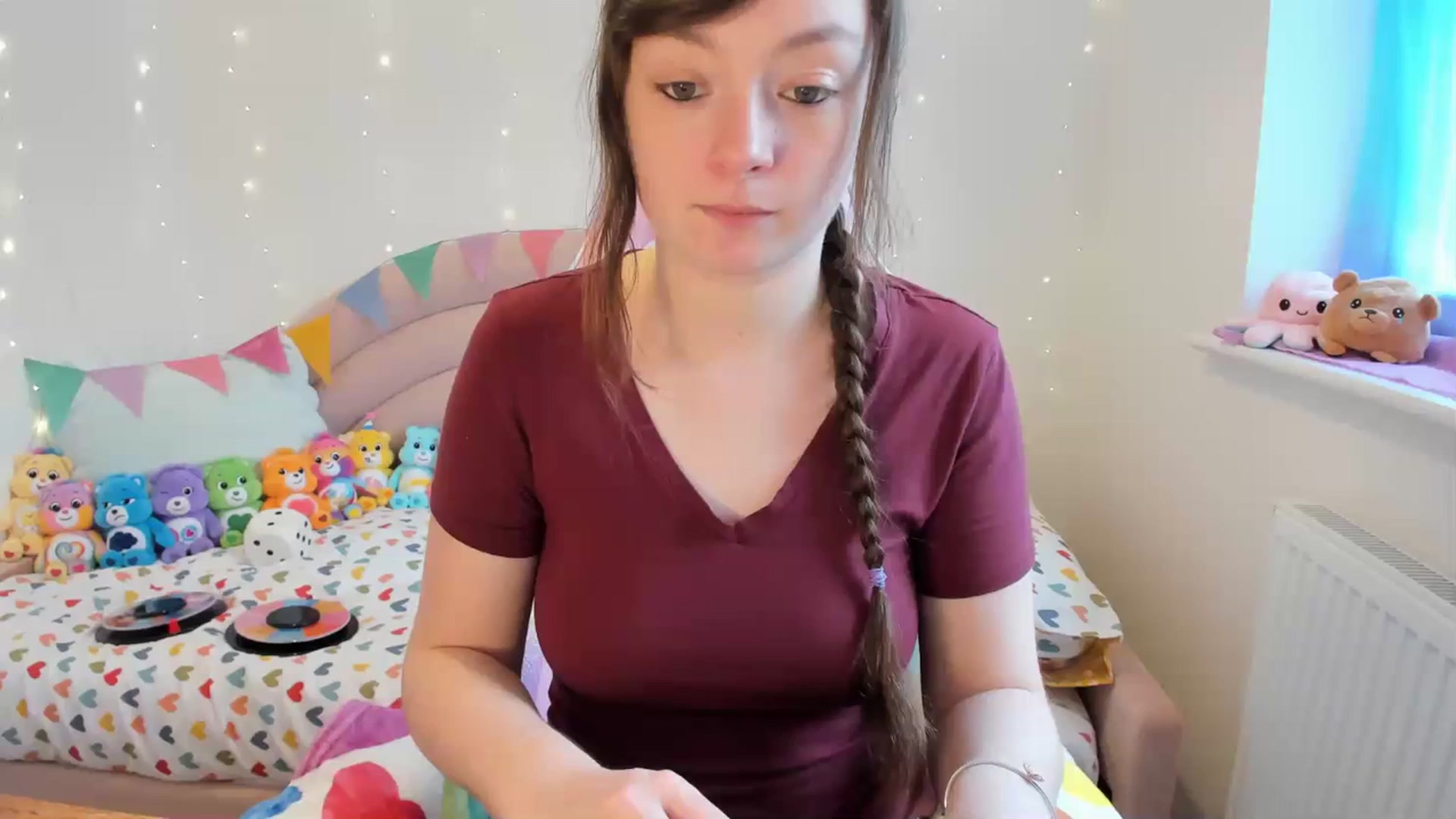 Gallery image thumbnail from JessieBear_'s myfreecams stream on, 02/27/2024, 15:33 image 10 of 20