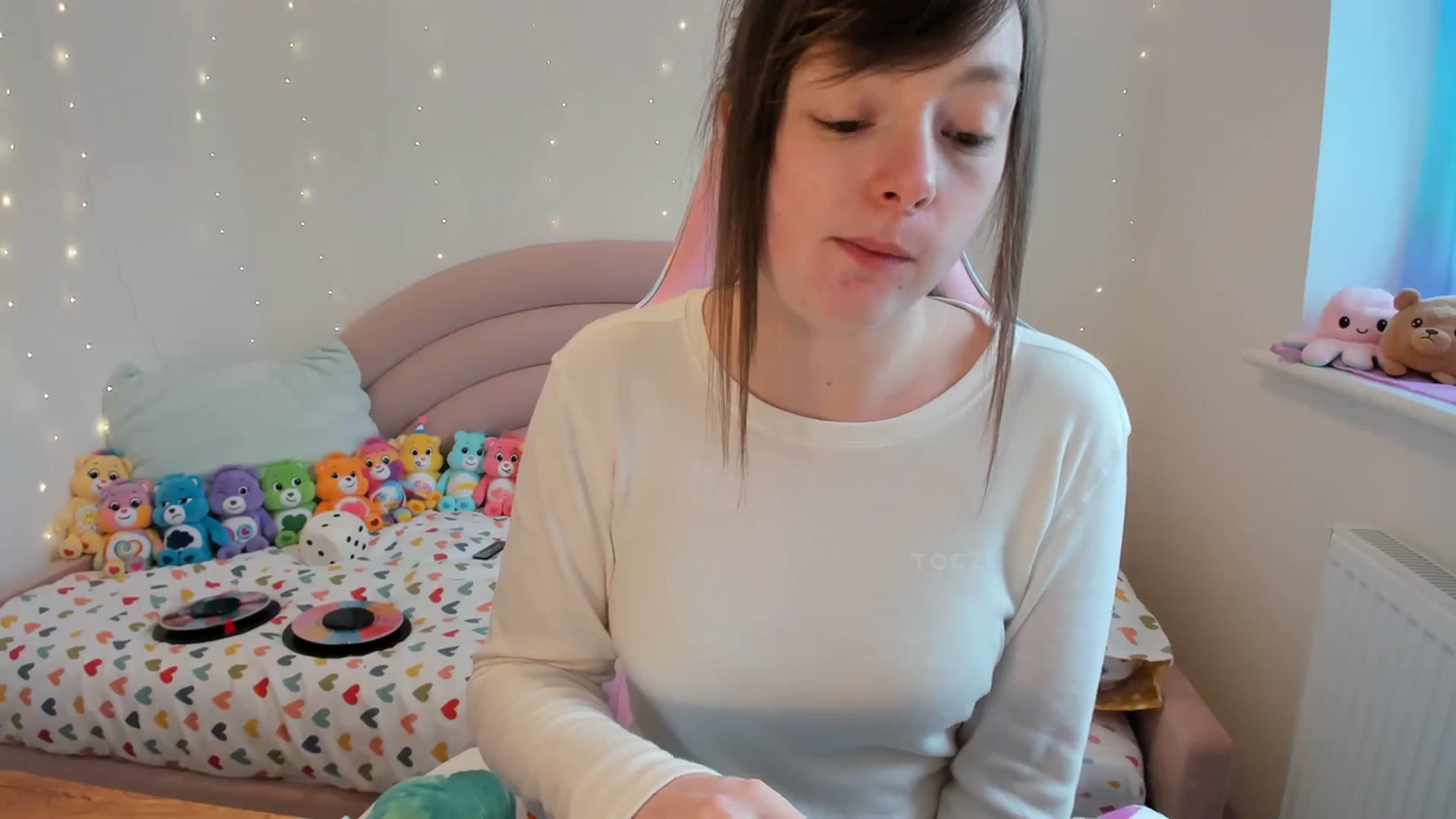 Gallery image thumbnail from JessieBear_'s myfreecams stream on, 02/29/2024, 15:27 image 20 of 20