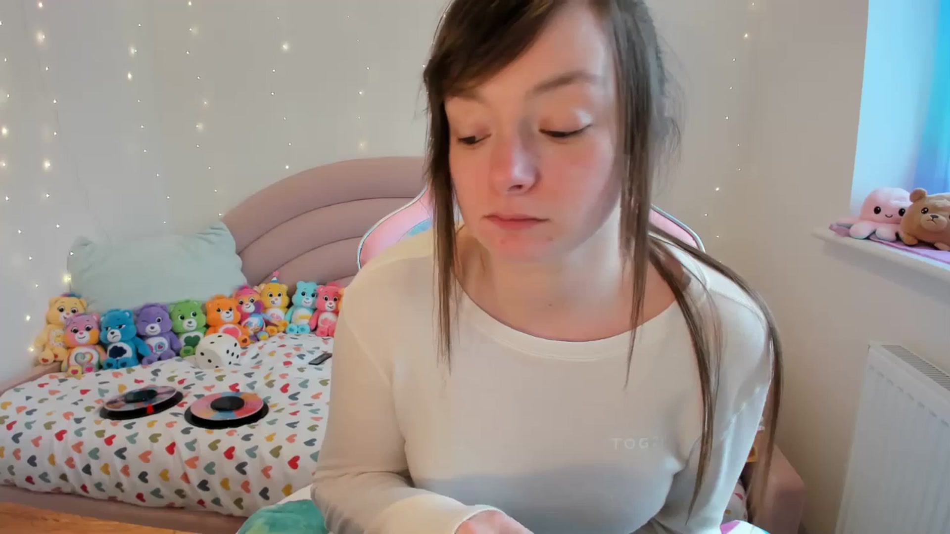 Gallery image thumbnail from JessieBear_'s myfreecams stream on, 02/29/2024, 15:27 image 10 of 20