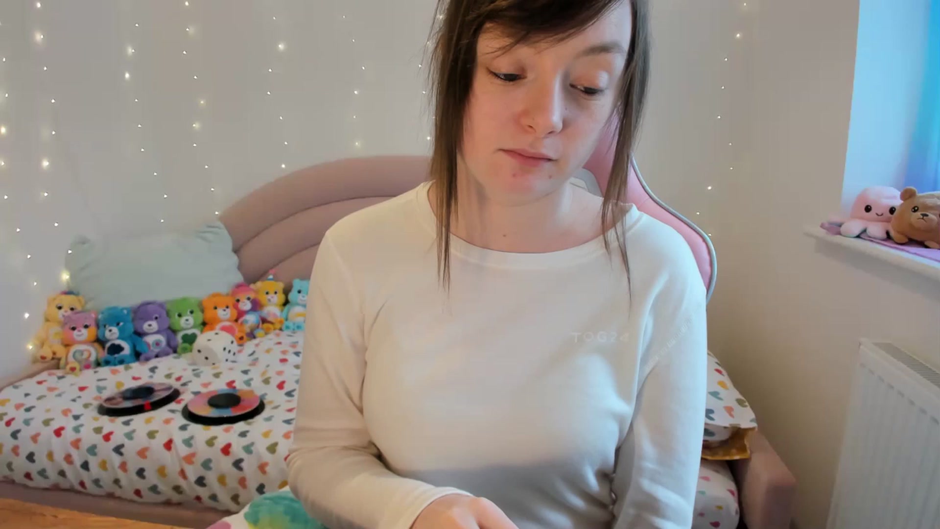 Gallery image thumbnail from JessieBear_'s myfreecams stream on, 02/29/2024, 17:08 image 6 of 20