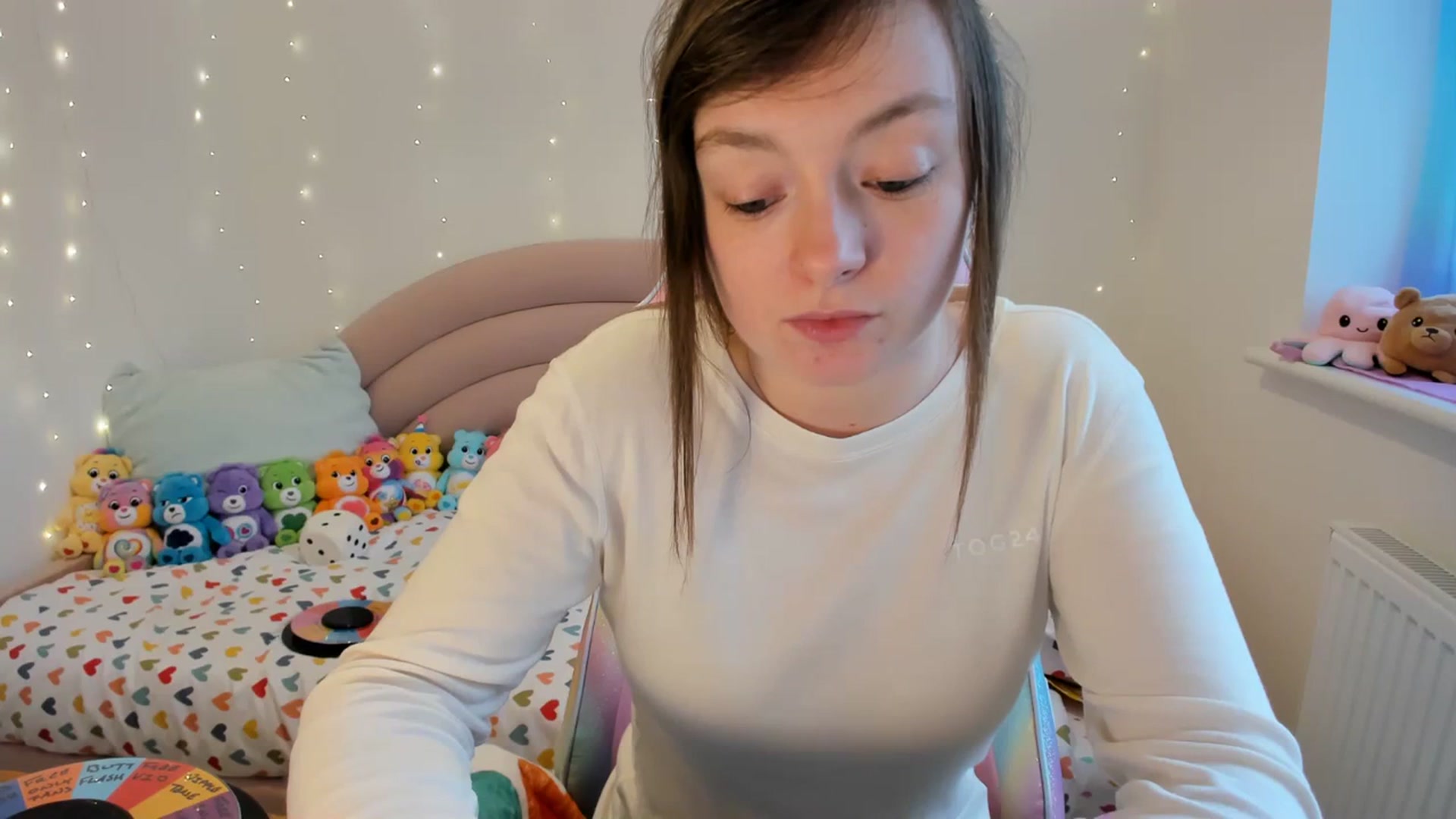 Gallery image thumbnail from JessieBear_'s myfreecams stream on, 02/29/2024, 17:08 image 15 of 20