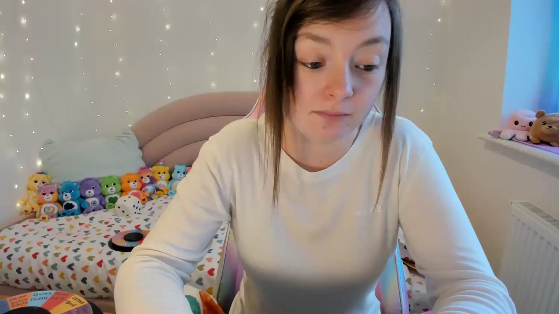 Gallery image thumbnail from JessieBear_'s myfreecams stream on, 02/29/2024, 17:08 image 17 of 20
