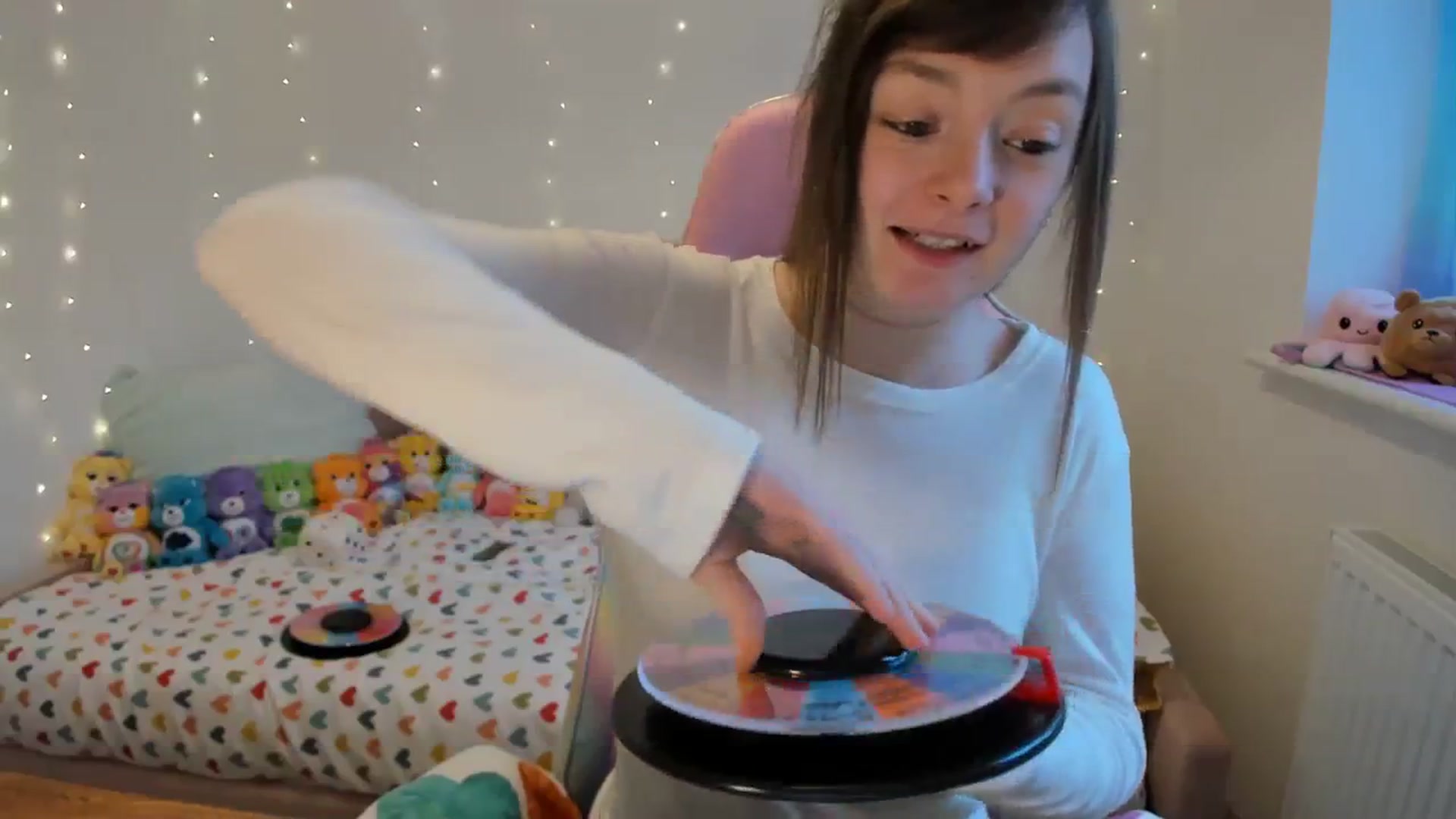 Gallery image thumbnail from JessieBear_'s myfreecams stream on, 02/29/2024, 17:08 image 13 of 20