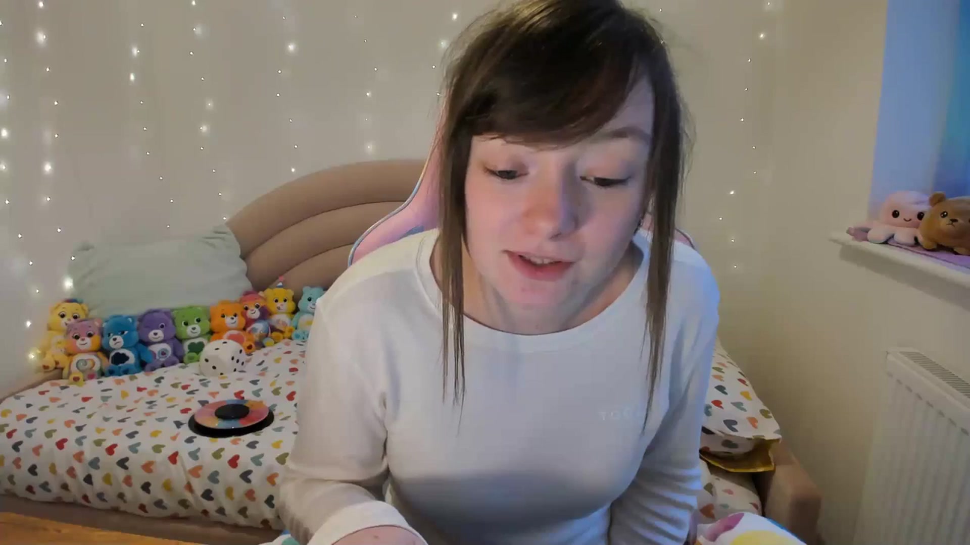 Gallery image thumbnail from JessieBear_'s myfreecams stream on, 02/29/2024, 17:51 image 13 of 20