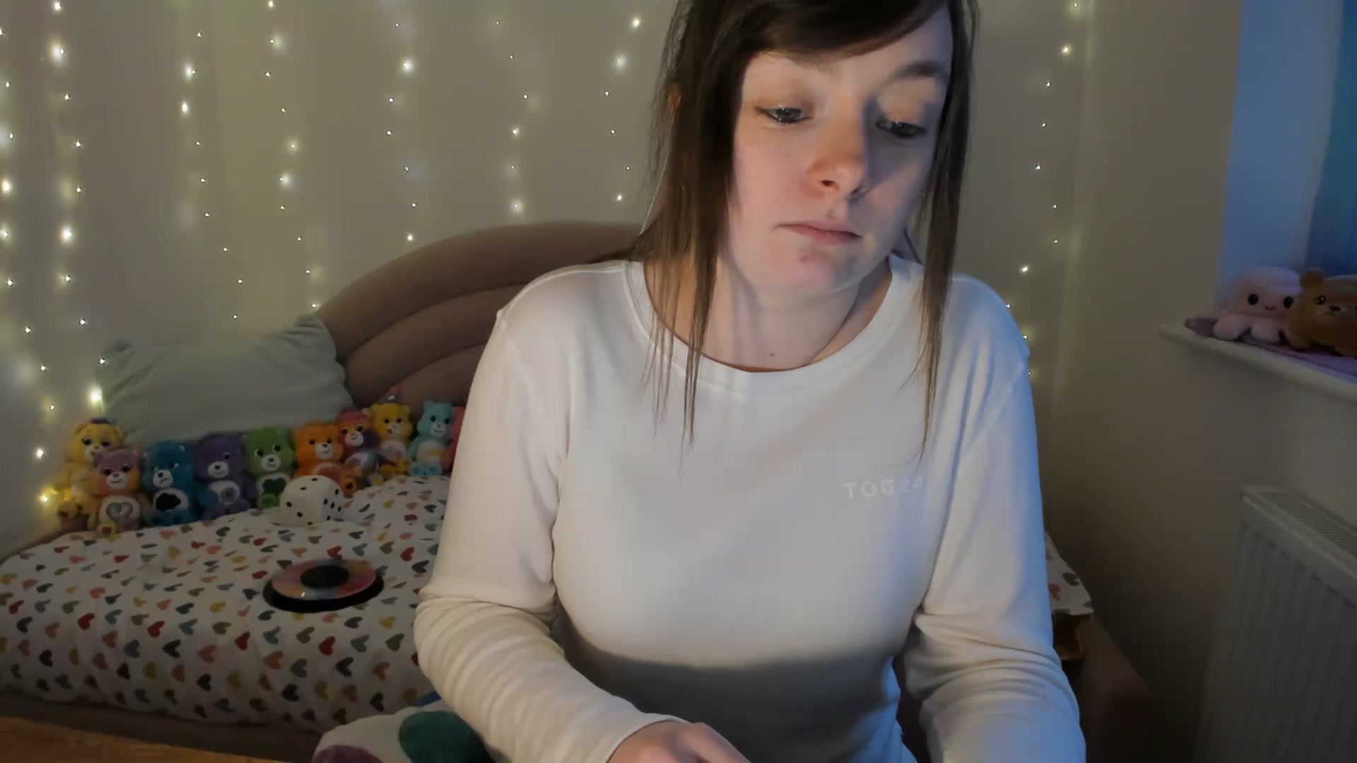 Gallery image thumbnail from JessieBear_'s myfreecams stream on, 02/29/2024, 17:51 image 18 of 20