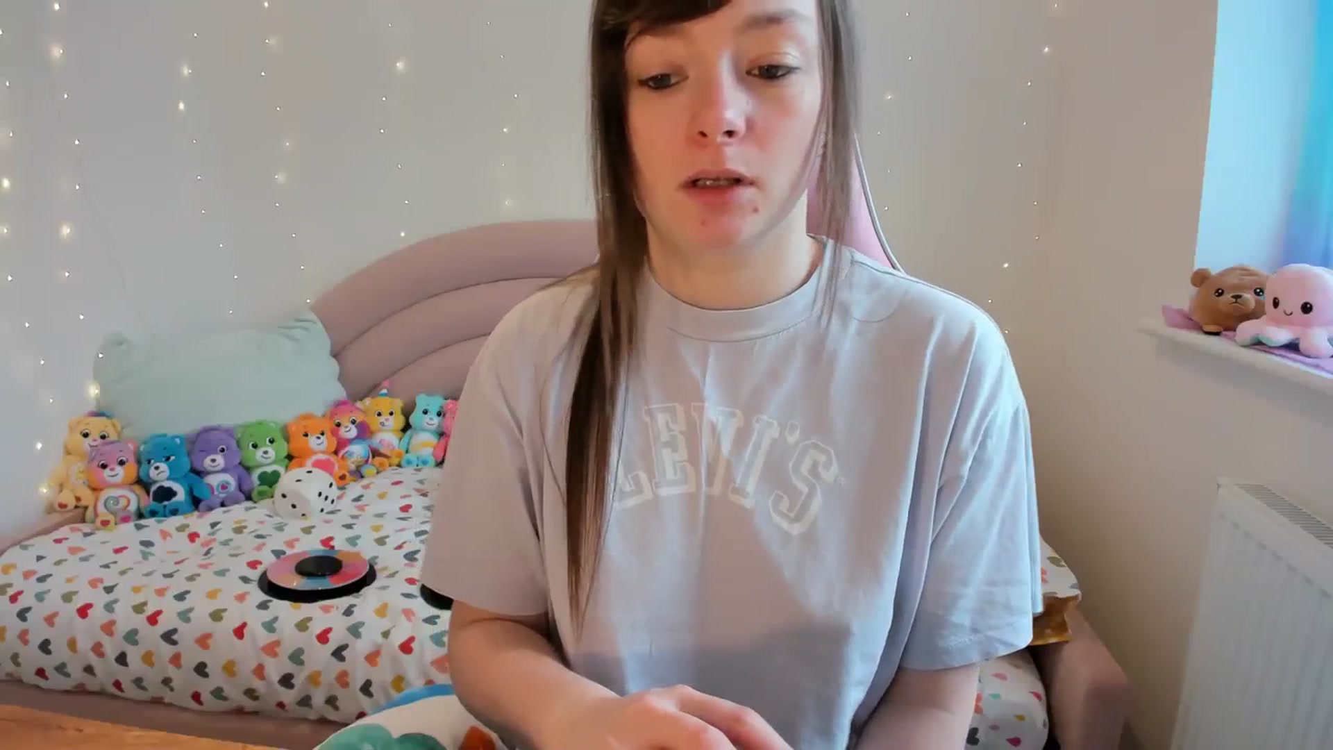 Gallery image thumbnail from JessieBear_'s myfreecams stream on, 03/01/2024, 14:43 image 16 of 20
