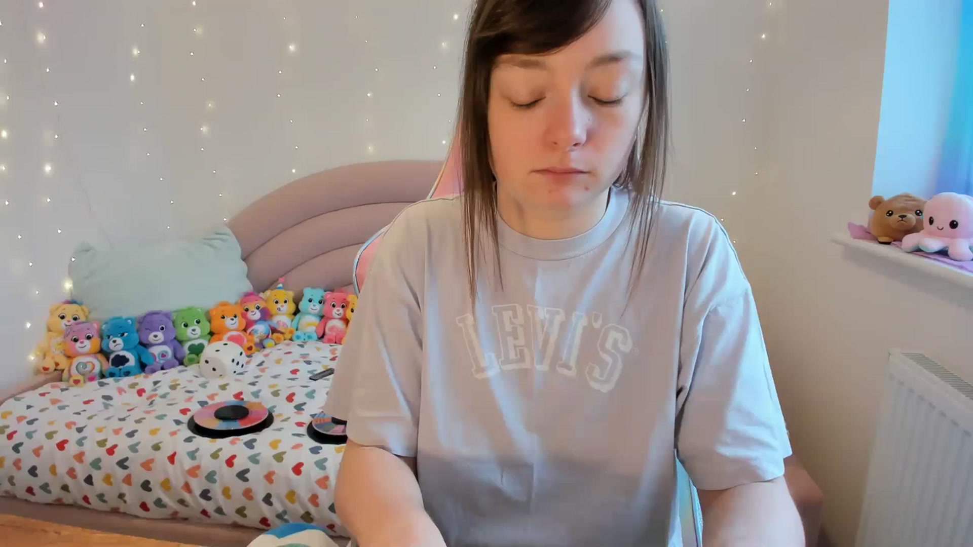 Gallery image thumbnail from JessieBear_'s myfreecams stream on, 03/01/2024, 14:43 image 1 of 20