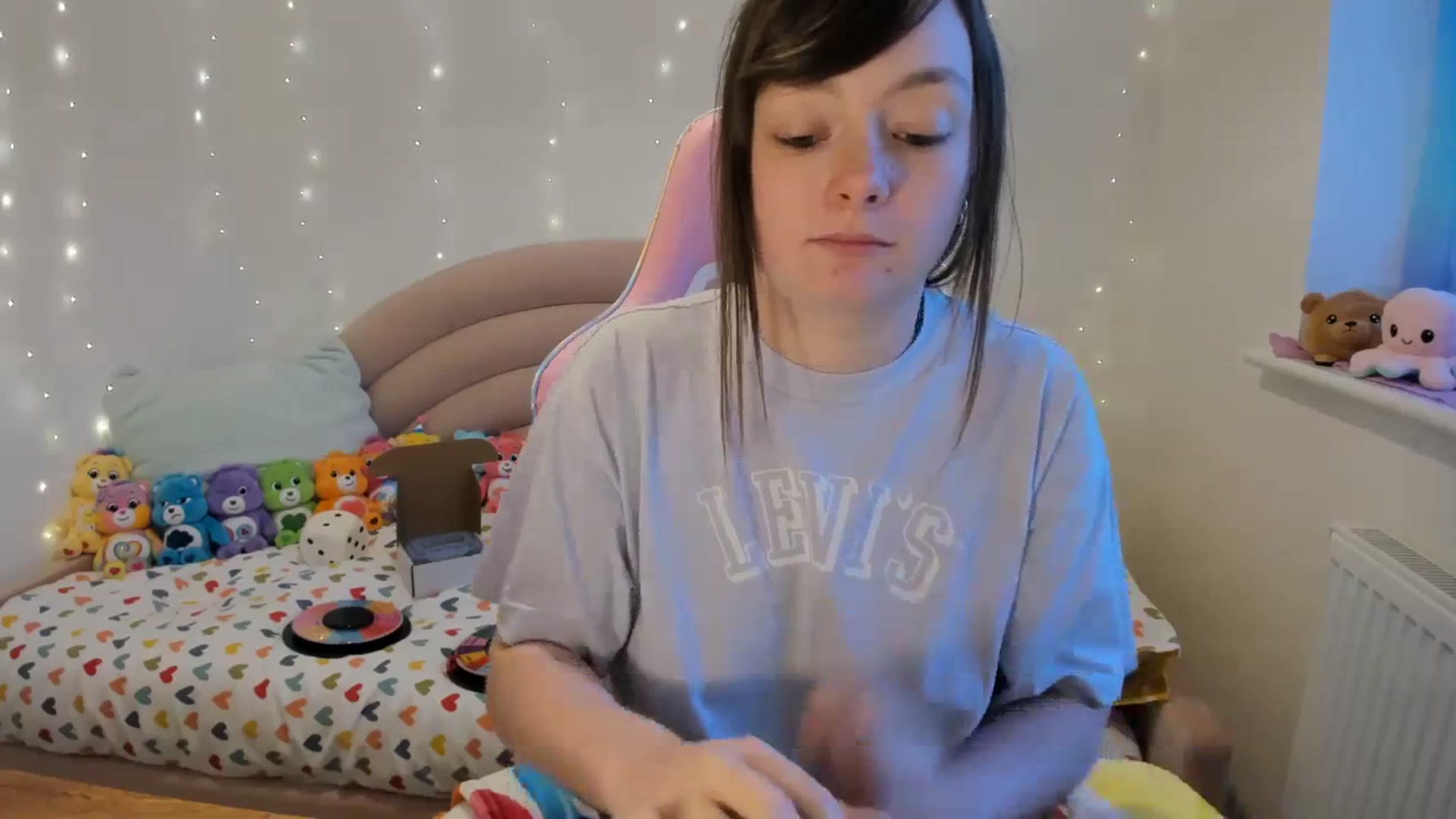 Gallery image thumbnail from JessieBear_'s myfreecams stream on, 03/01/2024, 18:03 image 17 of 20