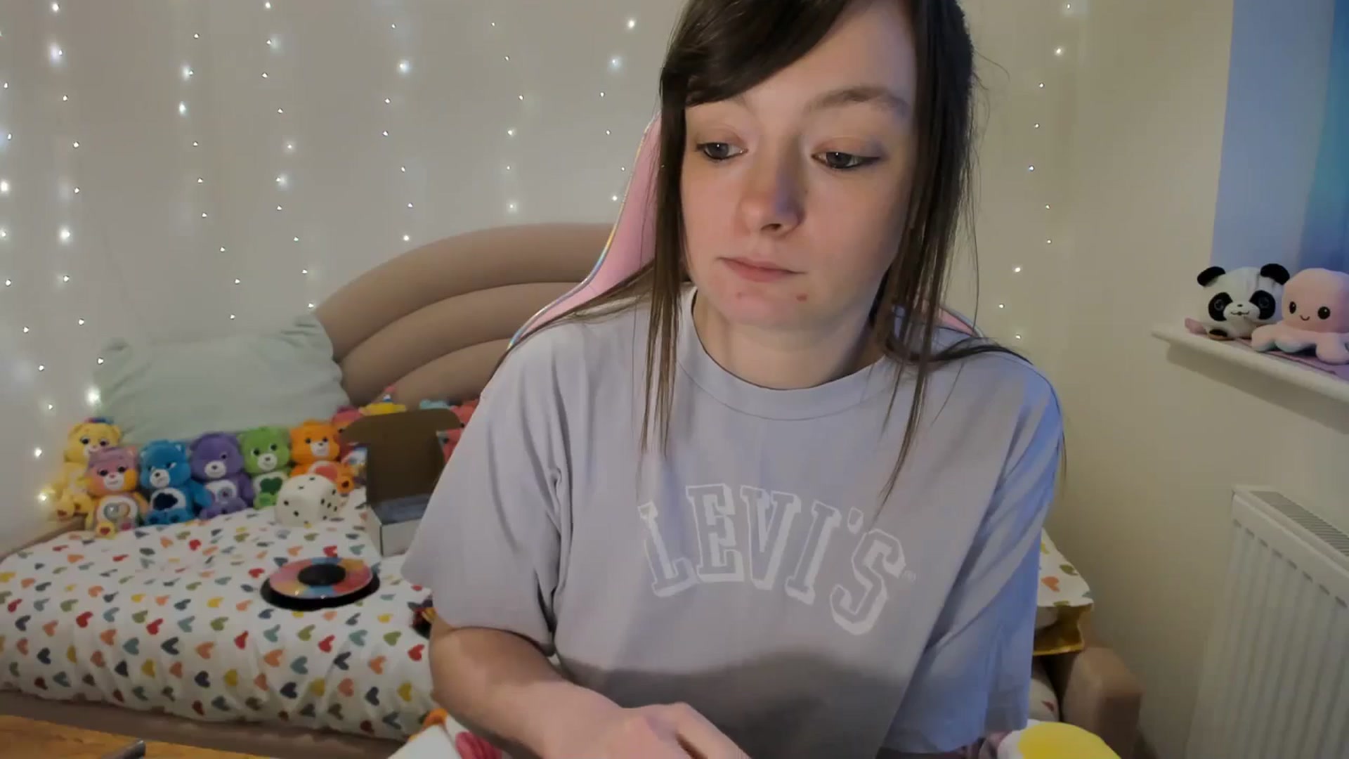 Gallery image thumbnail from JessieBear_'s myfreecams stream on, 03/01/2024, 18:03 image 20 of 20
