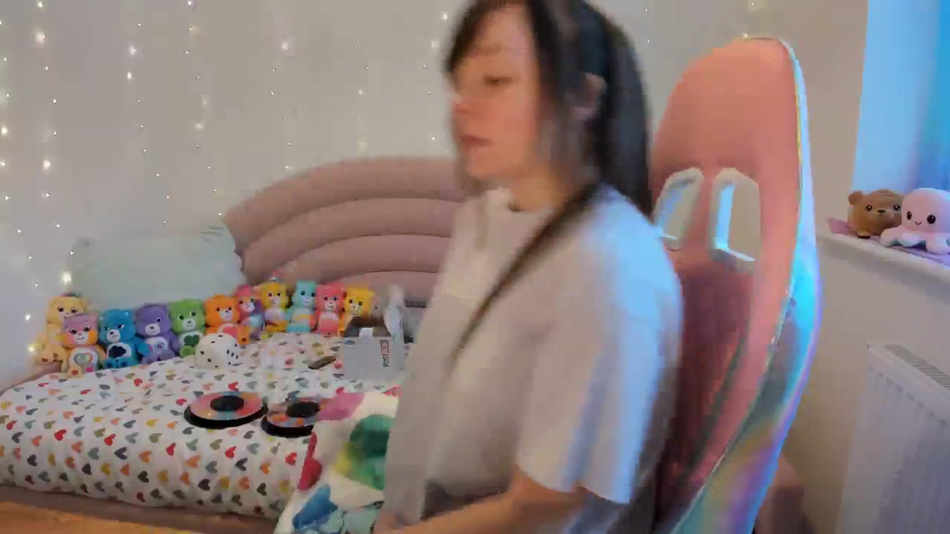 Gallery image thumbnail from JessieBear_'s myfreecams stream on, 03/01/2024, 18:03 image 11 of 20