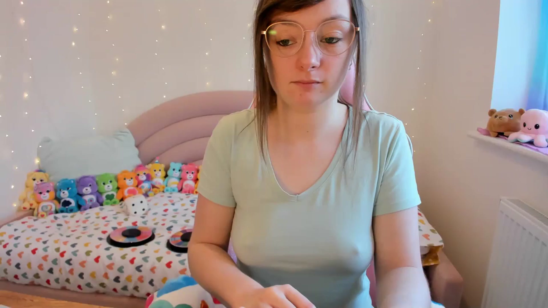 Gallery image thumbnail from JessieBear_'s myfreecams stream on, 03/05/2024, 16:02 image 4 of 20