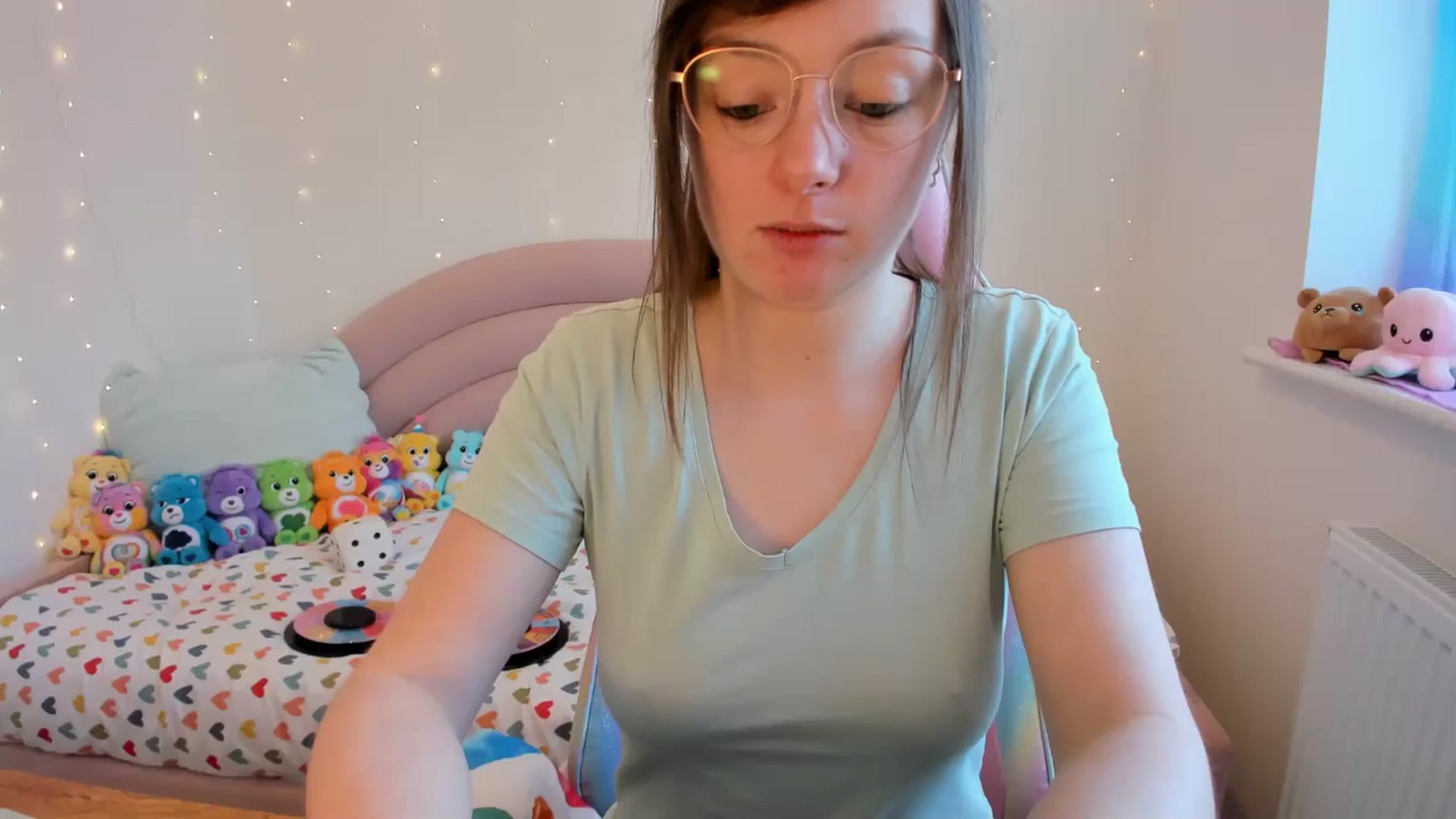 Gallery image thumbnail from JessieBear_'s myfreecams stream on, 03/05/2024, 16:02 image 3 of 20