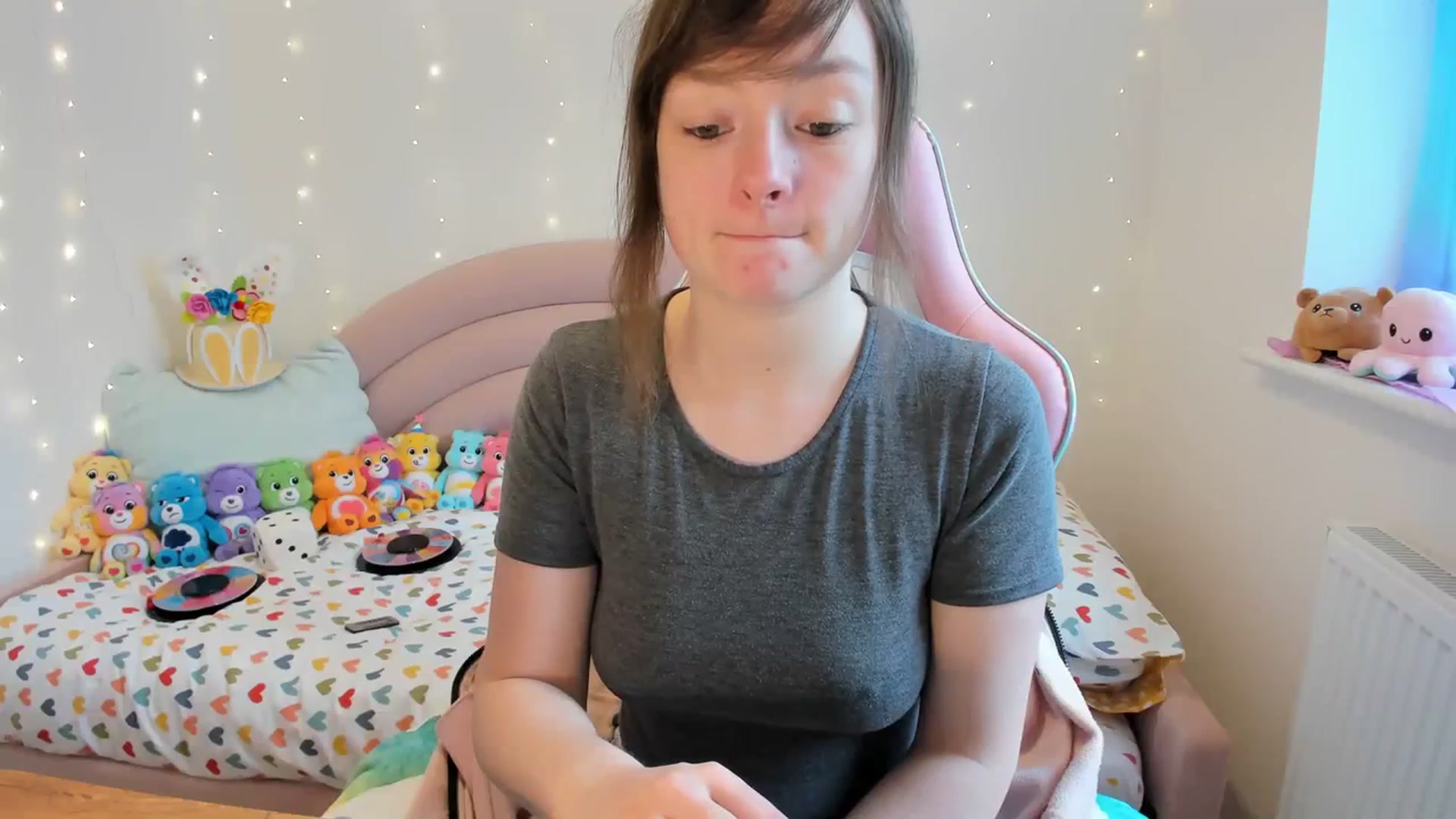 Gallery image thumbnail from JessieBear_'s myfreecams stream on, 03/11/2024, 14:13 image 11 of 20