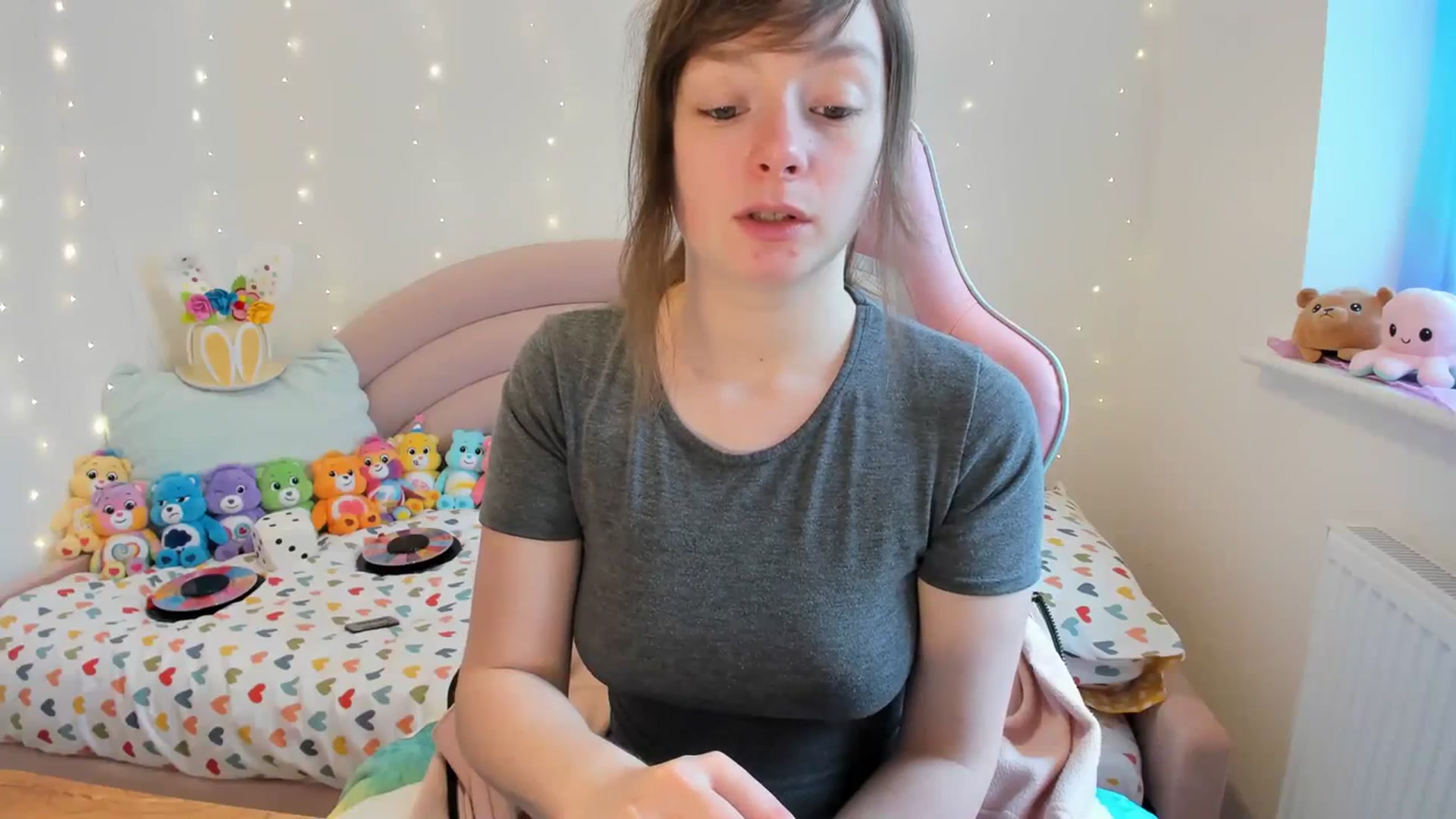 Gallery image thumbnail from JessieBear_'s myfreecams stream on, 03/11/2024, 14:13 image 7 of 20