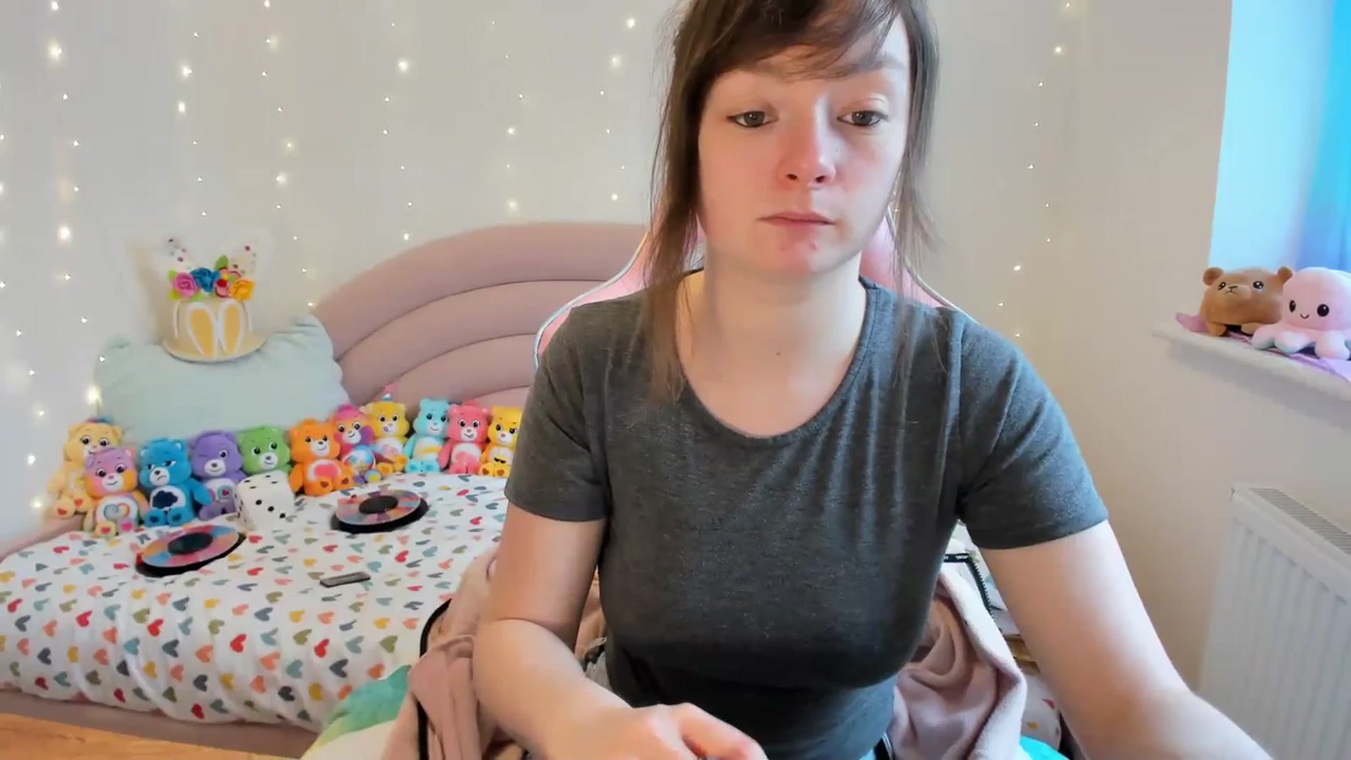 Gallery image thumbnail from JessieBear_'s myfreecams stream on, 03/11/2024, 14:13 image 12 of 20