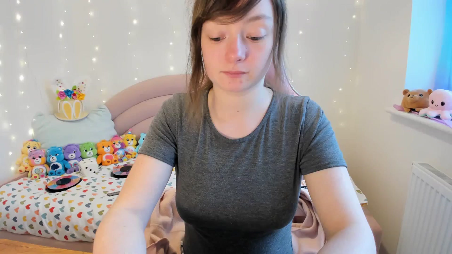 Gallery image thumbnail from JessieBear_'s myfreecams stream on, 03/11/2024, 15:22 image 7 of 20