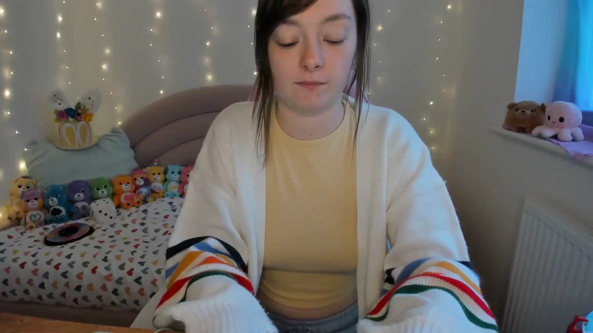 Gallery image thumbnail from JessieBear_'s myfreecams stream on, 03/14/2024, 18:52 image 10 of 20