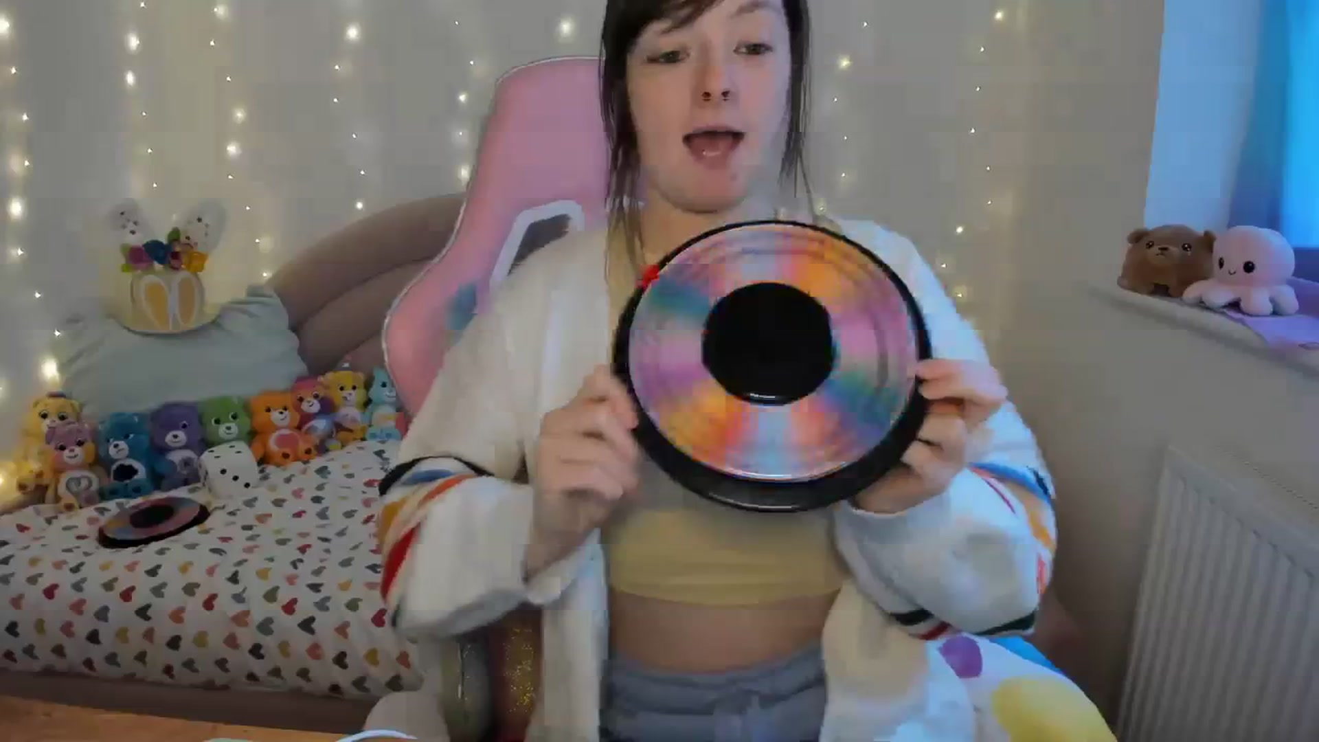 Gallery image thumbnail from JessieBear_'s myfreecams stream on, 03/14/2024, 18:52 image 12 of 20
