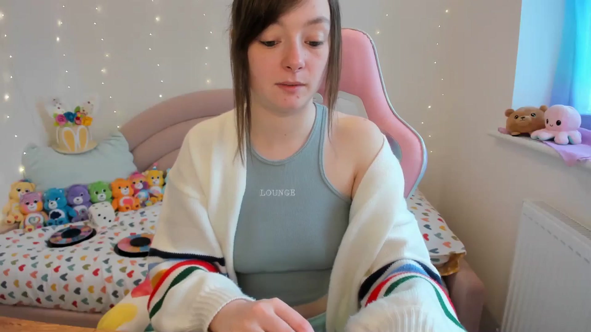 Gallery image thumbnail from JessieBear_'s myfreecams stream on, 03/15/2024, 15:24 image 11 of 20