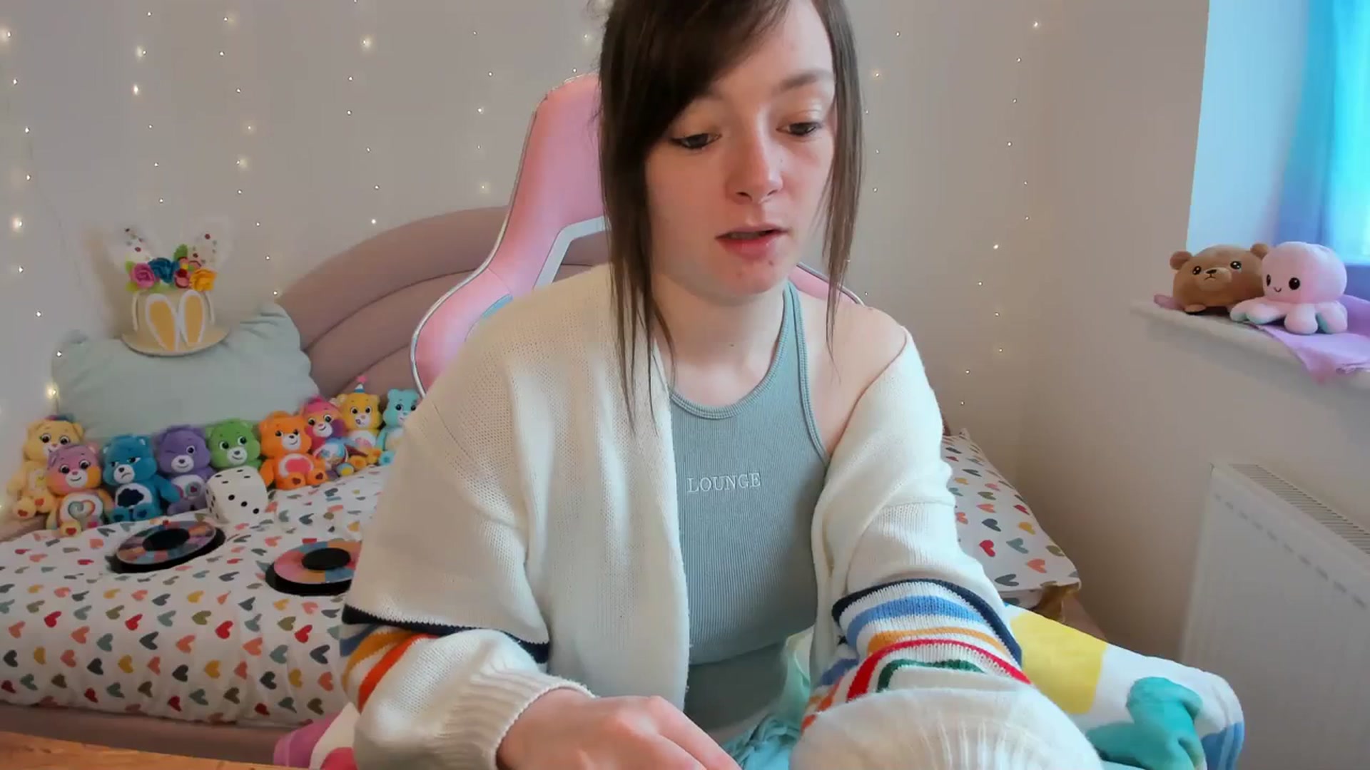 Gallery image thumbnail from JessieBear_'s myfreecams stream on, 03/15/2024, 15:24 image 9 of 20