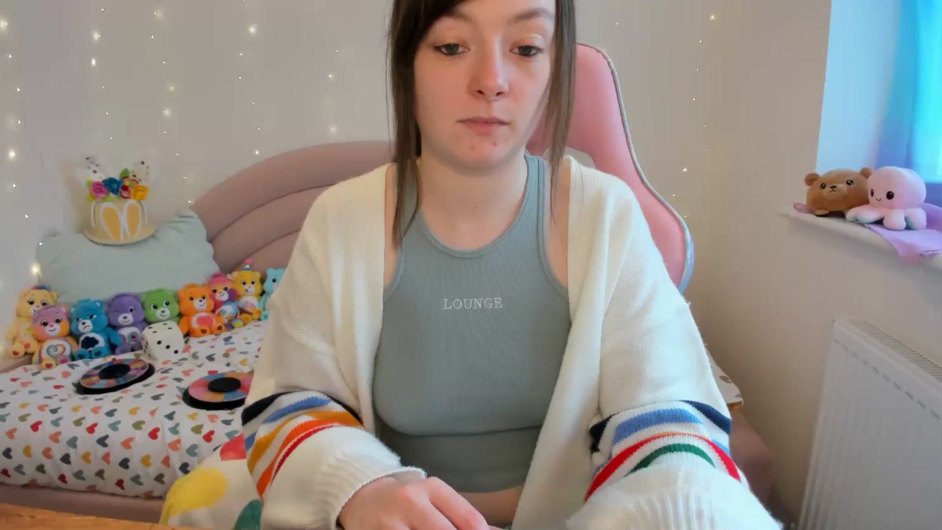 Gallery image thumbnail from JessieBear_'s myfreecams stream on, 03/15/2024, 15:24 image 15 of 20