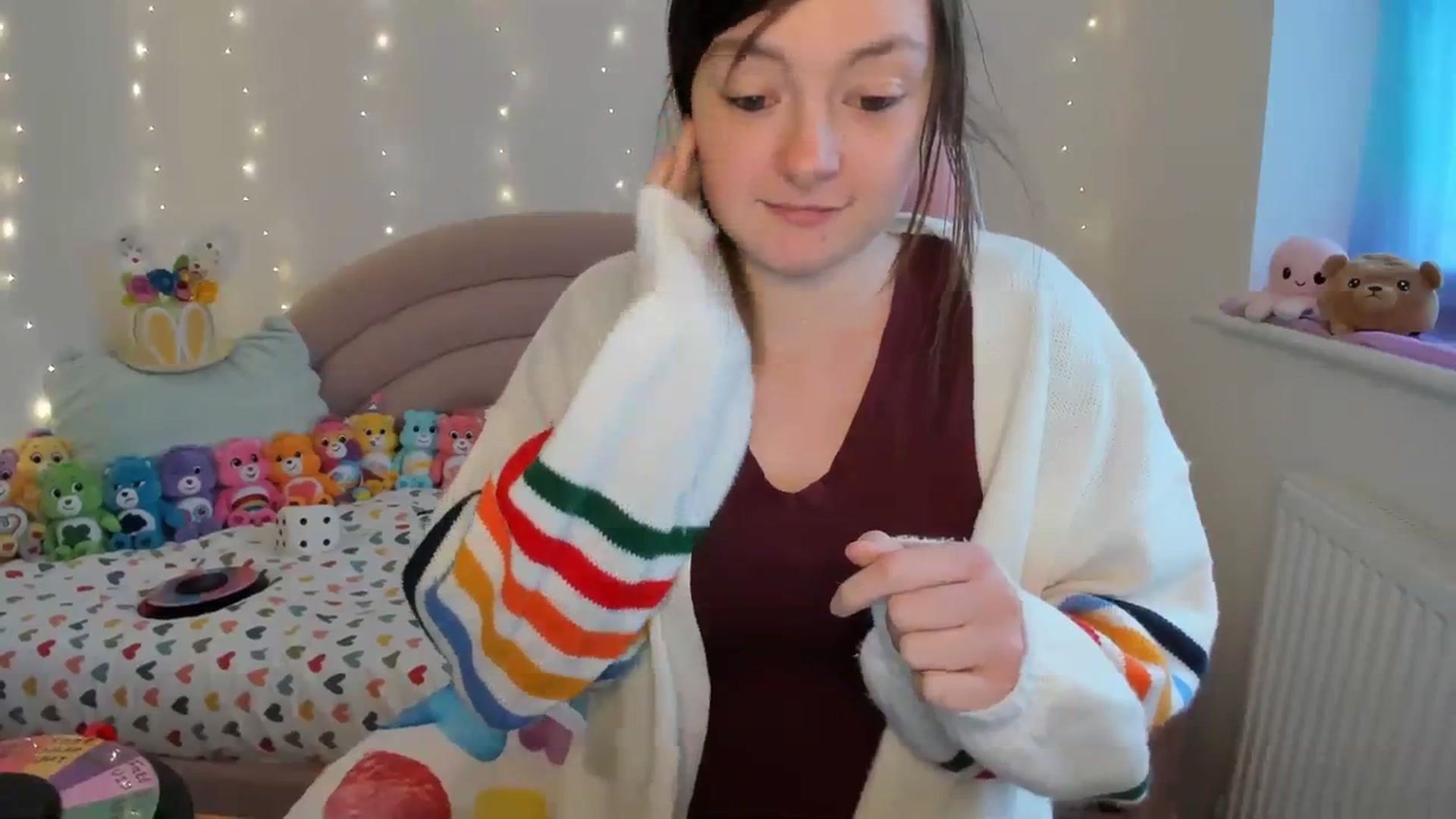 Gallery image thumbnail from JessieBear_'s myfreecams stream on, 03/28/2024, 17:53 image 16 of 20