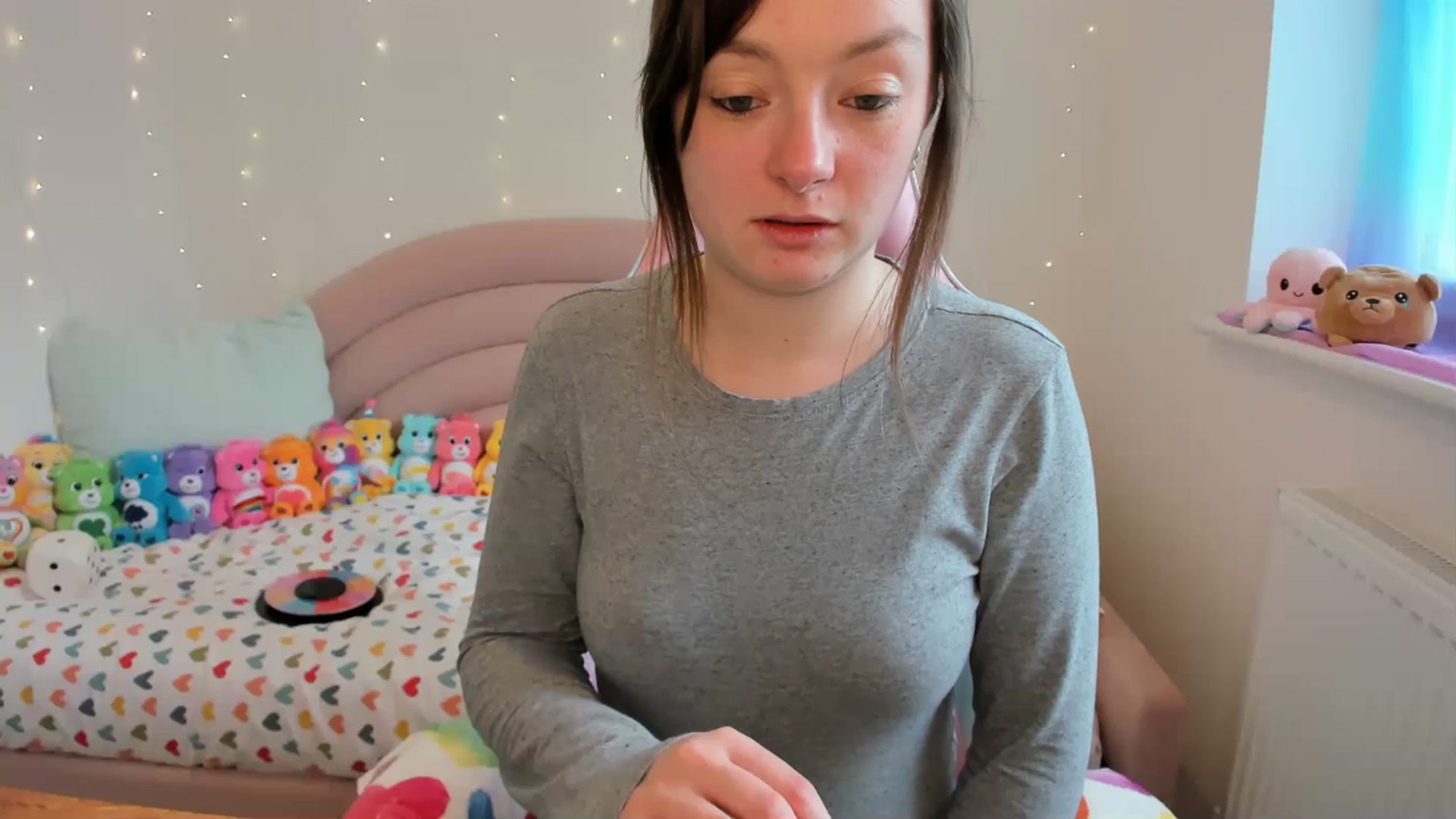 Gallery image thumbnail from JessieBear_'s myfreecams stream on, 04/04/2024, 14:26 image 3 of 20