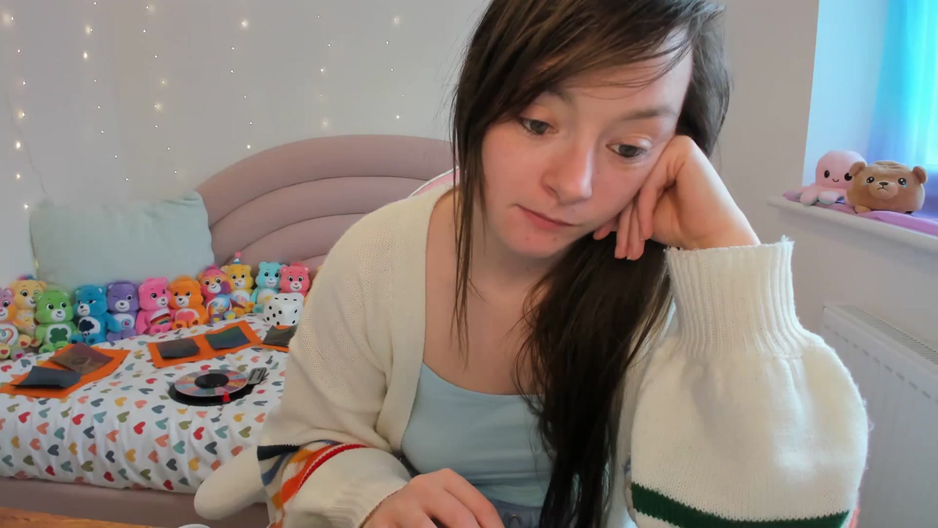 Gallery image thumbnail from JessieBear_'s myfreecams stream on, 04/08/2024, 16:16 image 19 of 20