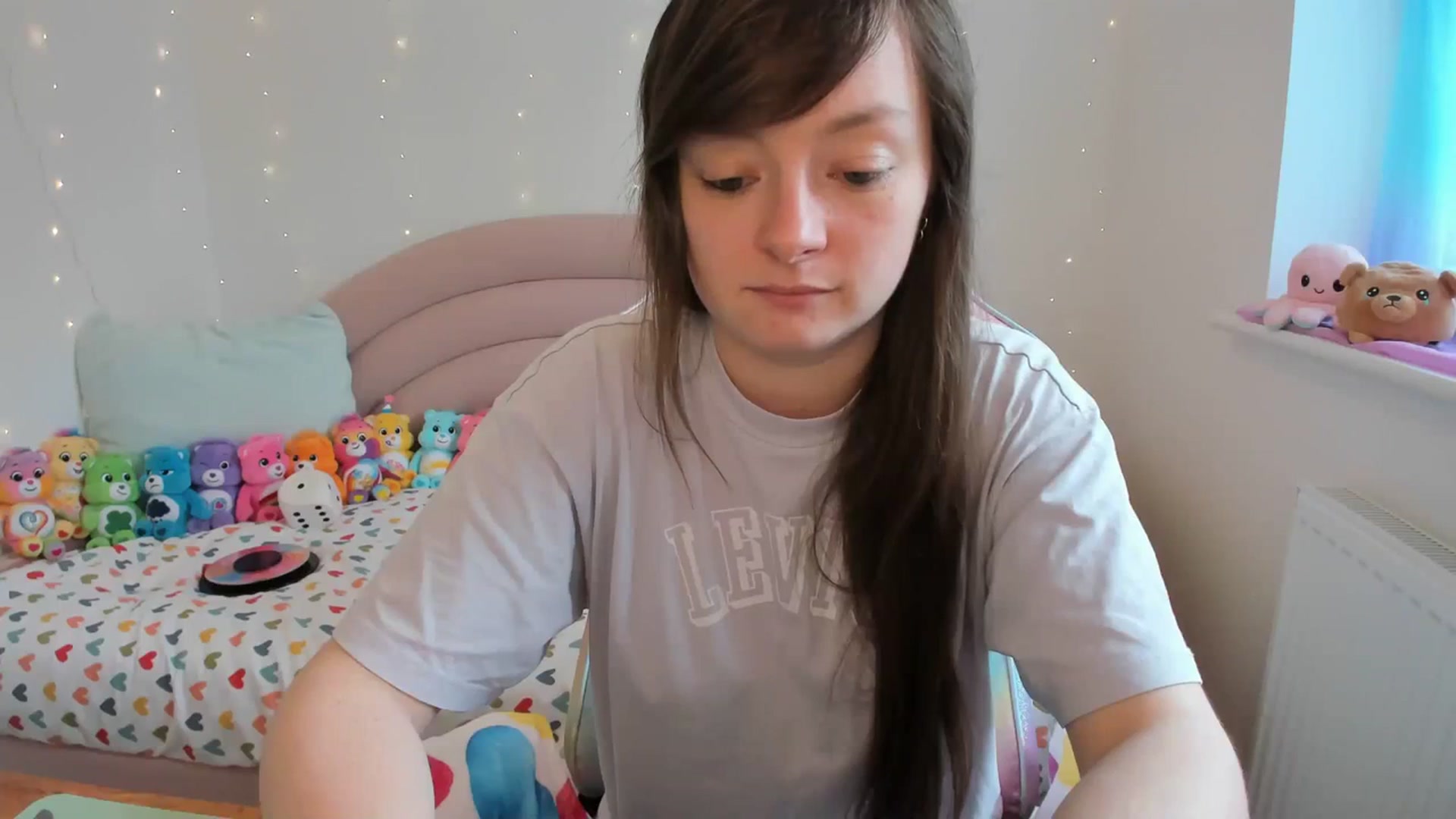 Gallery image thumbnail from JessieBear_'s myfreecams stream on, 04/12/2024, 17:06 image 9 of 20