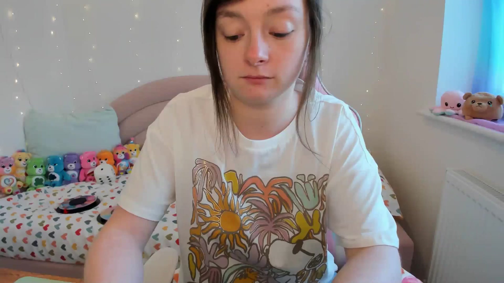 Gallery image thumbnail from JessieBear_'s myfreecams stream on, 04/16/2024, 16:11 image 16 of 20