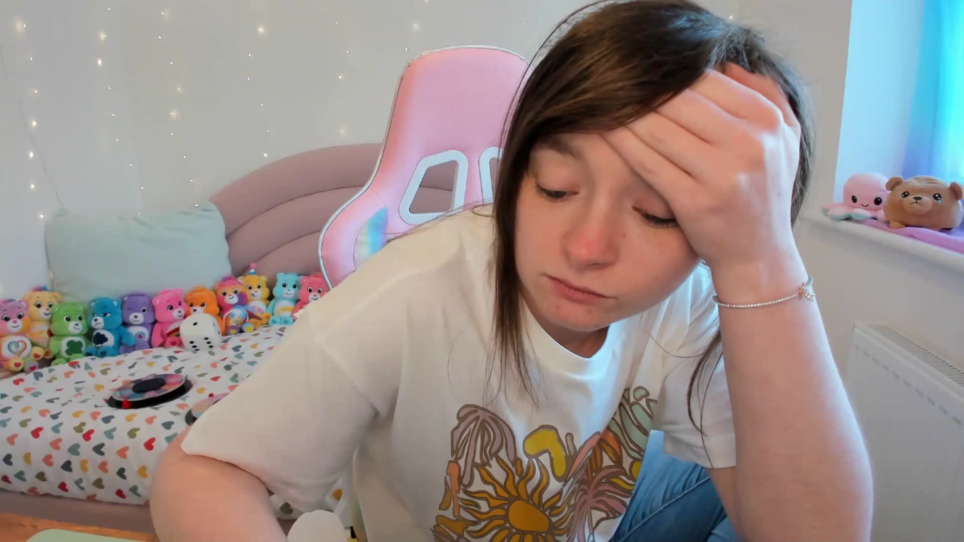 Gallery image thumbnail from JessieBear_'s myfreecams stream on, 04/16/2024, 16:11 image 18 of 20