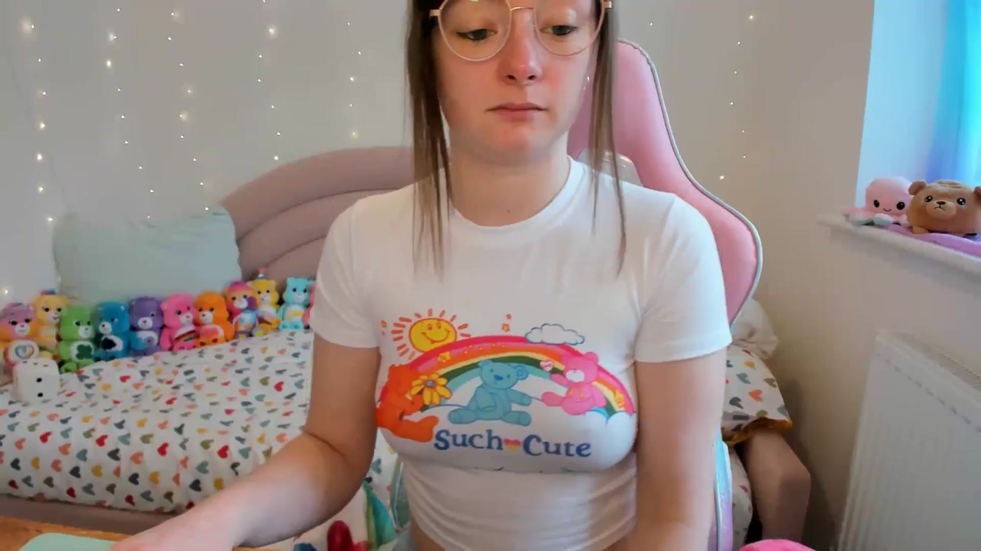 Gallery image thumbnail from JessieBear_'s myfreecams stream on, 04/18/2024, 14:09 image 2 of 20