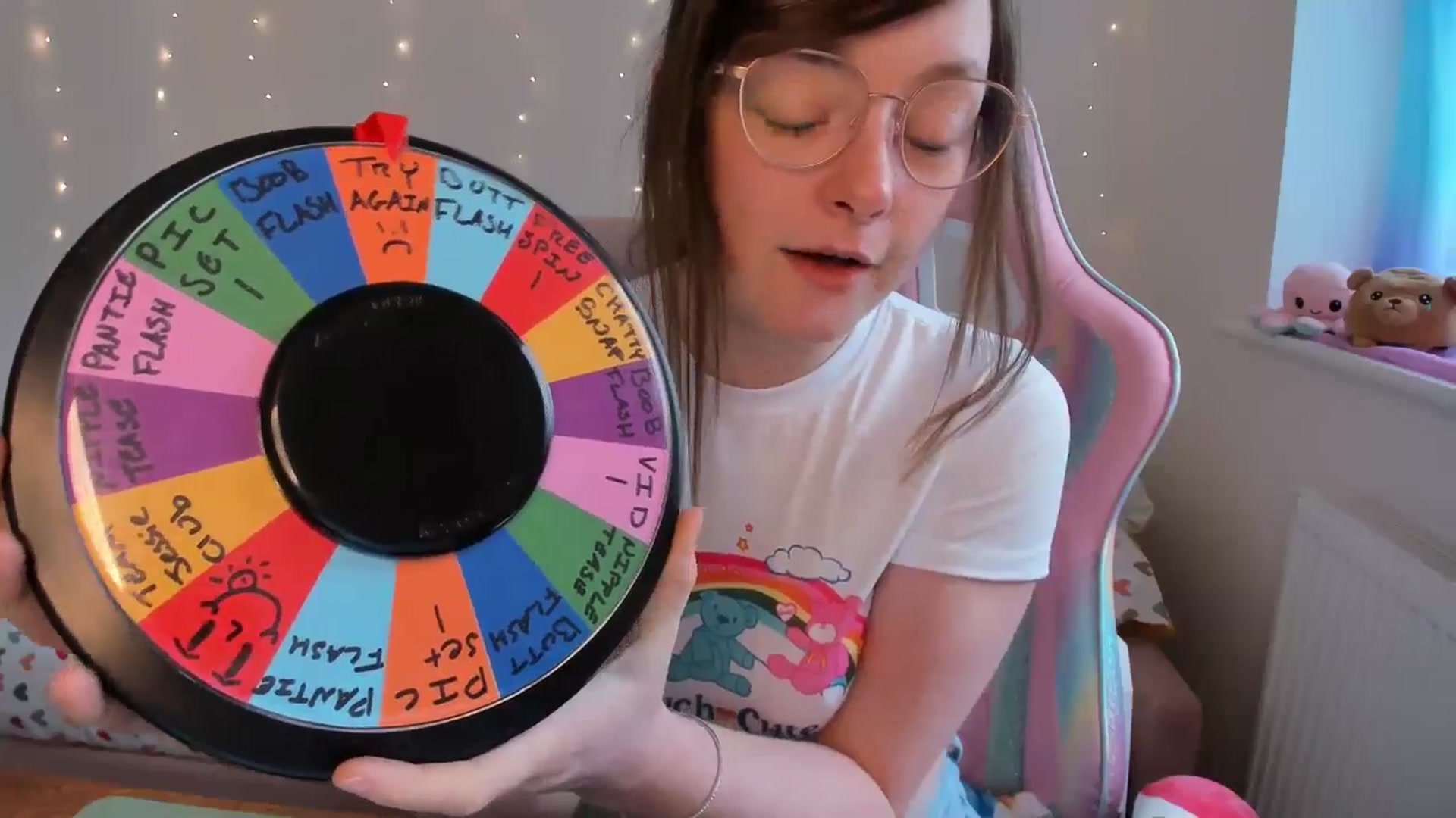 Gallery image thumbnail from JessieBear_'s myfreecams stream on, 04/18/2024, 16:49 image 12 of 20