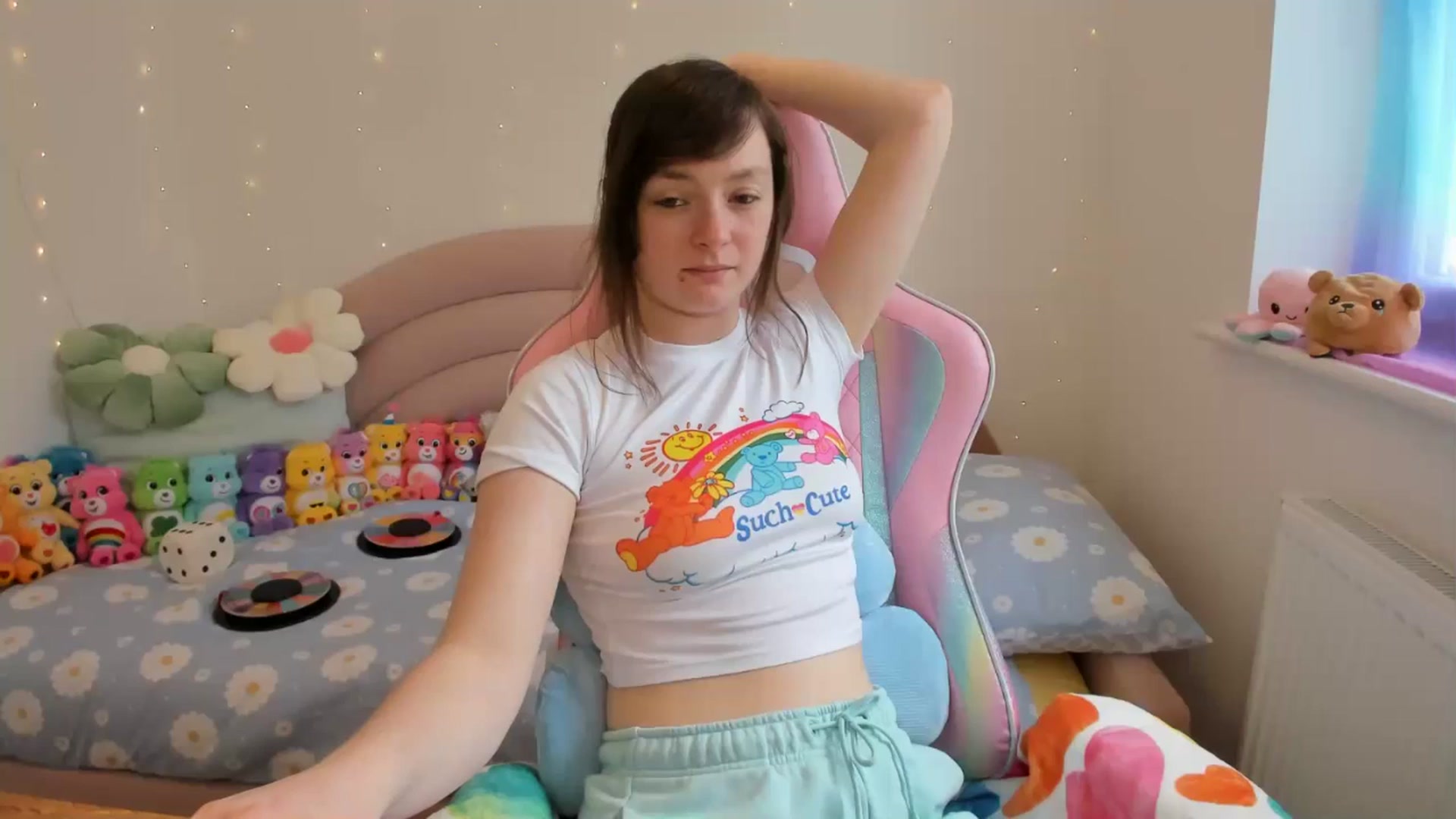 Gallery image thumbnail from JessieBear_'s myfreecams stream on, 05/09/2024, 14:57 image 6 of 20
