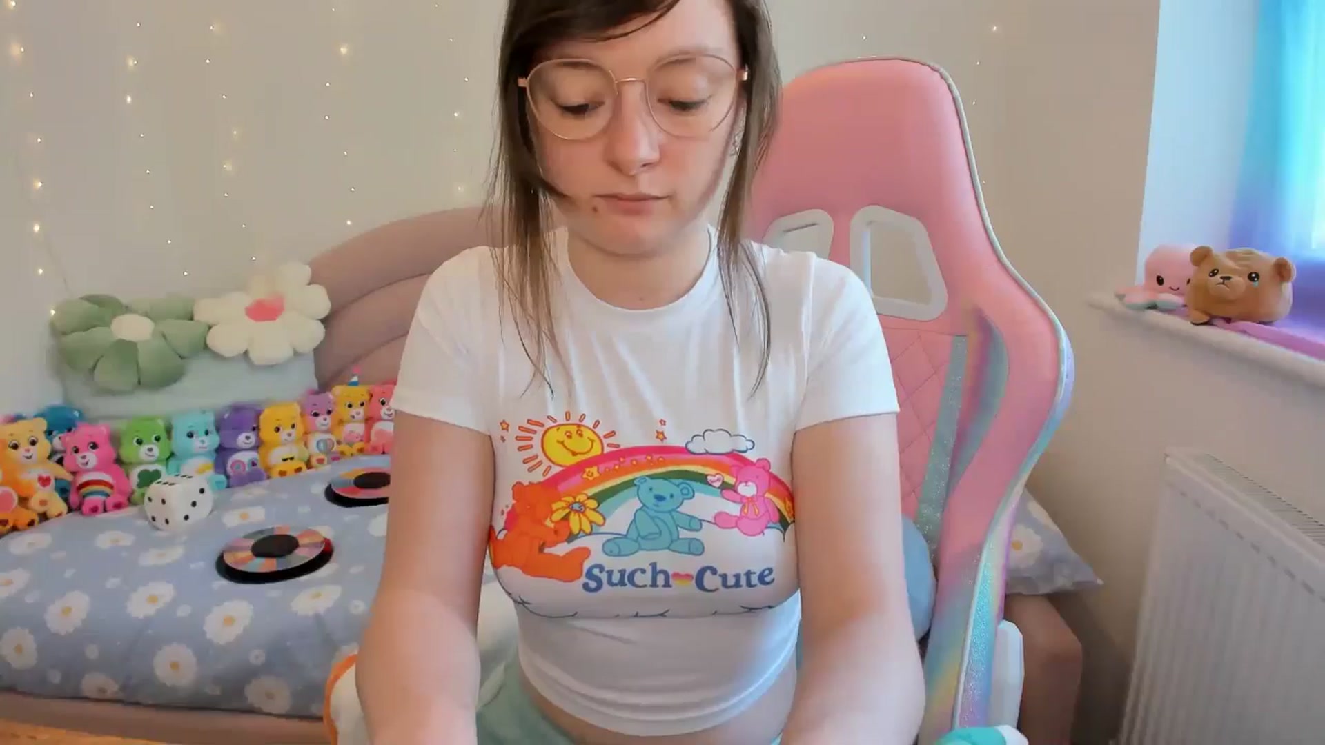 Gallery image thumbnail from JessieBear_'s myfreecams stream on, 05/09/2024, 16:58 image 6 of 20