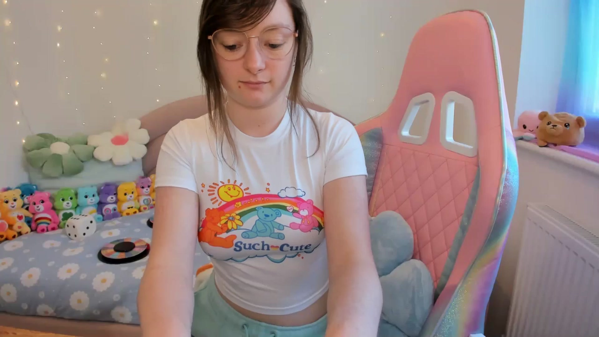 Gallery image thumbnail from JessieBear_'s myfreecams stream on, 05/09/2024, 16:58 image 12 of 20