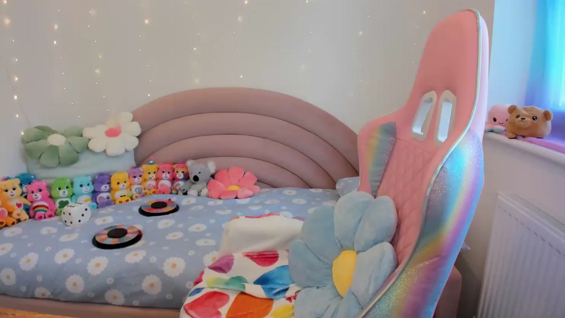 Gallery image thumbnail from JessieBear_'s myfreecams stream on, 05/09/2024, 16:58 image 11 of 20