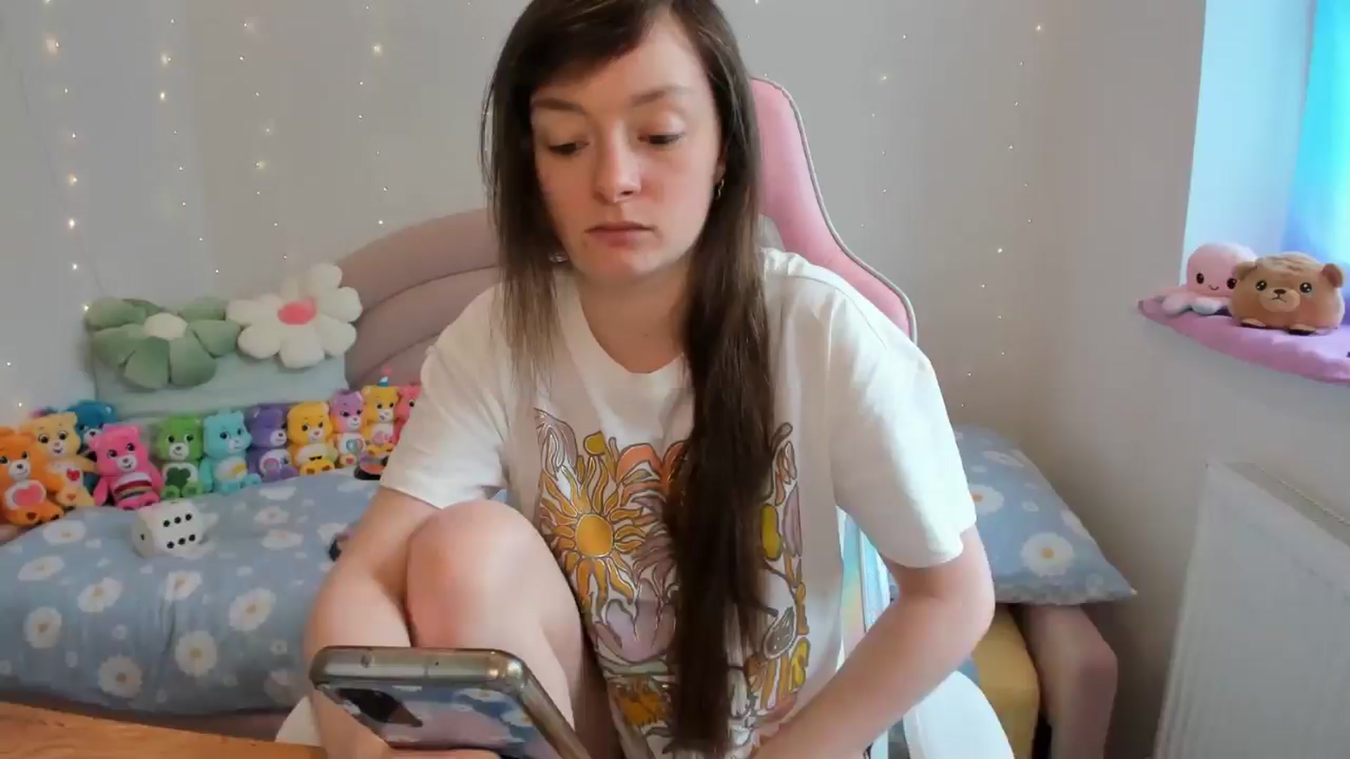 Gallery image thumbnail from JessieBear_'s myfreecams stream on, 05/17/2024, 13:37 image 18 of 20