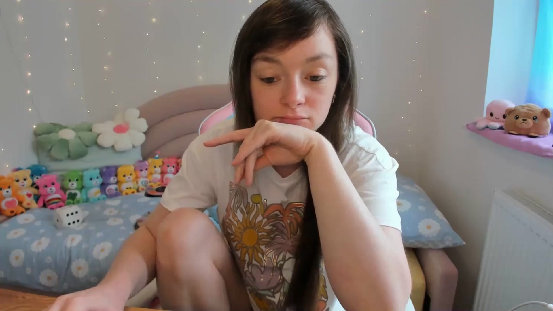 Gallery image thumbnail from JessieBear_'s myfreecams stream on, 05/17/2024, 13:37 image 19 of 20