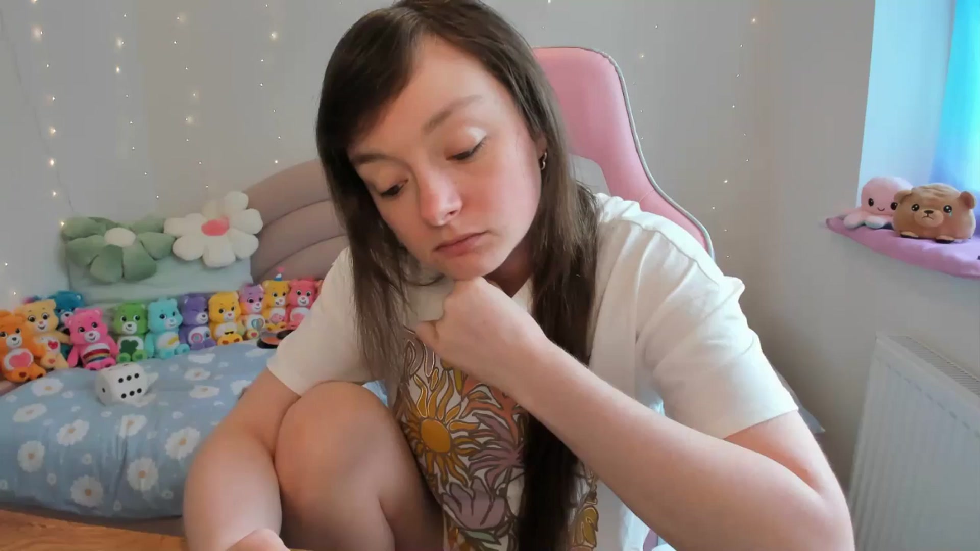 Gallery image thumbnail from JessieBear_'s myfreecams stream on, 05/17/2024, 13:37 image 7 of 20