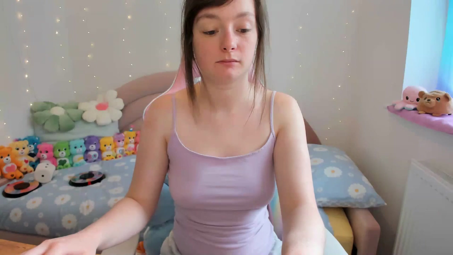 Gallery image thumbnail from JessieBear_'s myfreecams stream on, 05/21/2024, 14:24 image 20 of 20